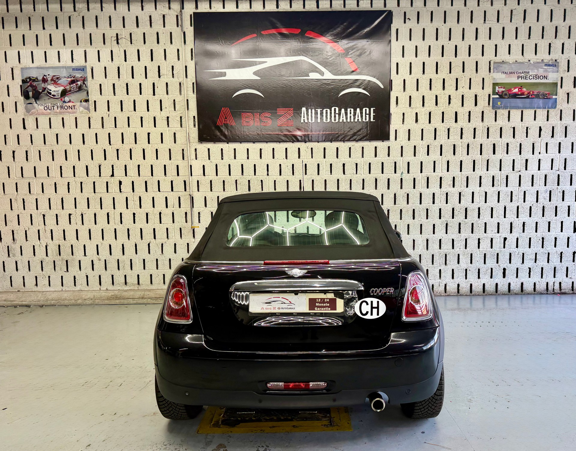 MINI Cooper Cabriolet Steptronic-image-4
