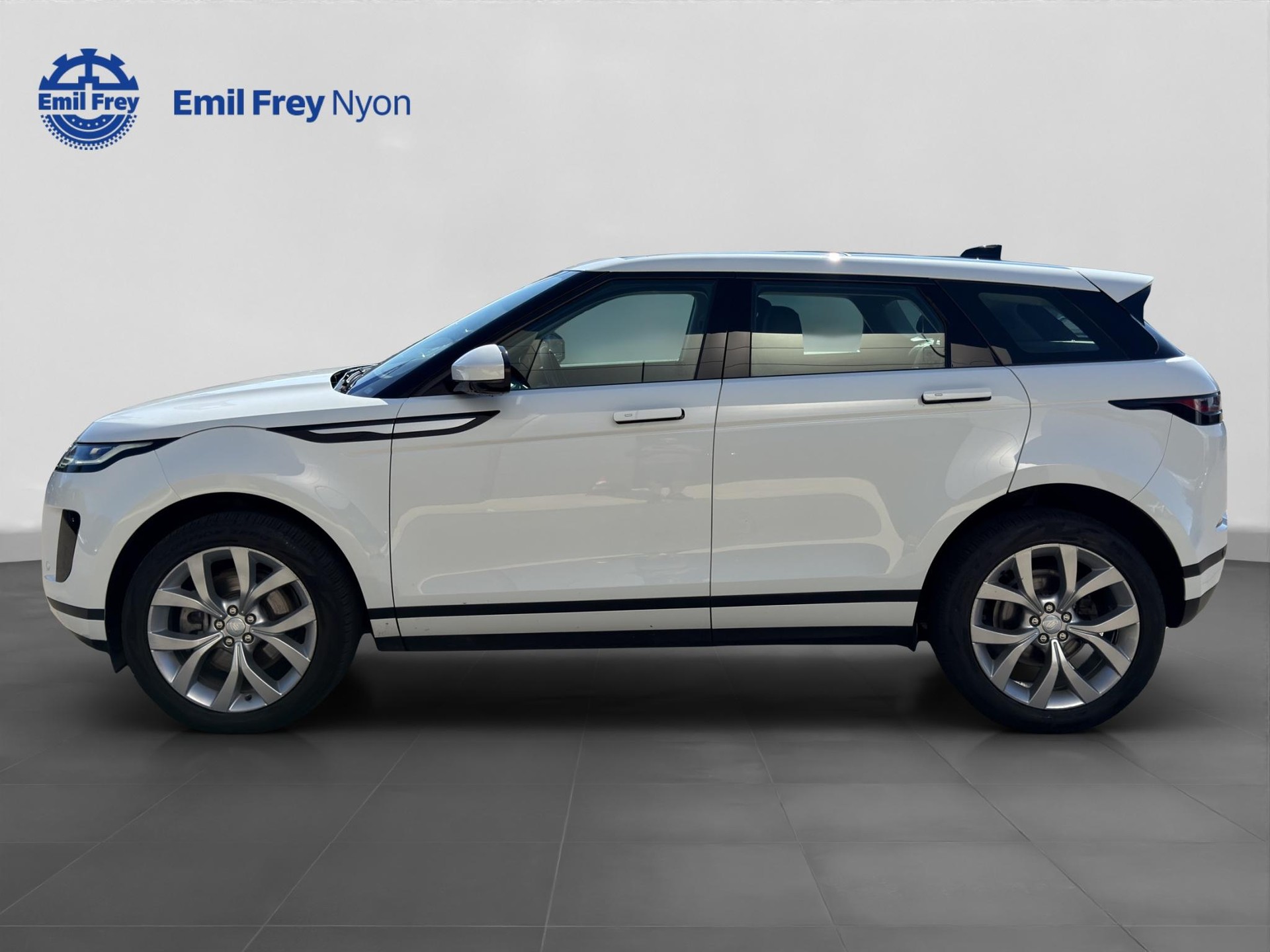 LAND ROVER Range Rover Evoque 2.0 D 165 SE-showroom-element-2