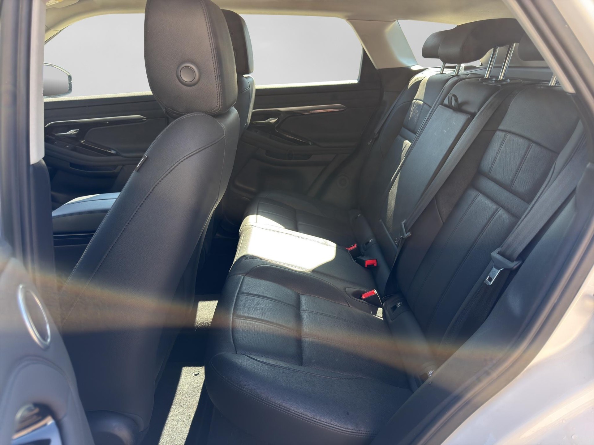 LAND ROVER Range Rover Evoque 2.0 D 165 SE-image-6