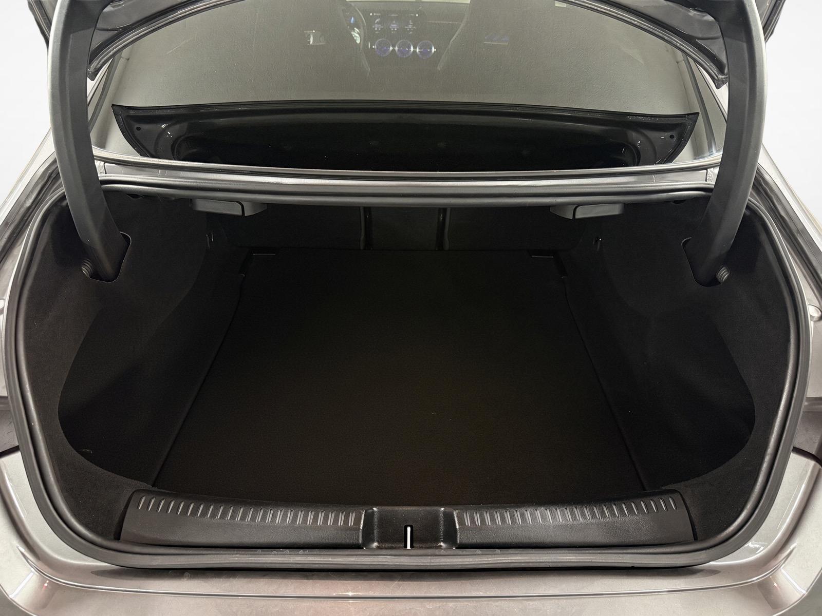 MERCEDES-BENZ CLA 45 S AMG 4matic+-image-13