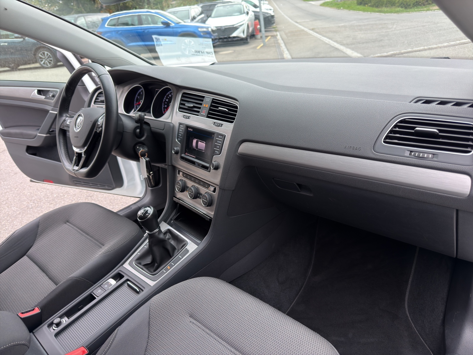 VW Golf 1.2 TSI Comfortline-image-23