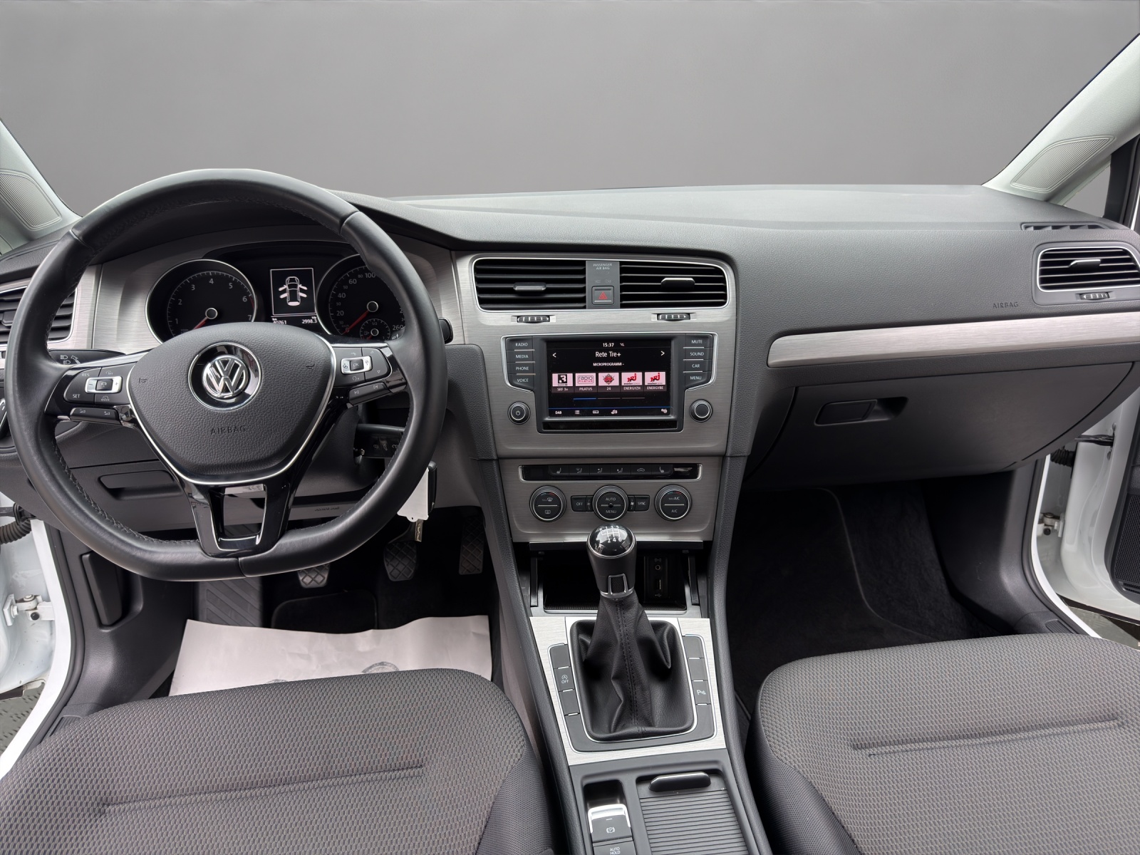 VW Golf 1.2 TSI Comfortline-image-13