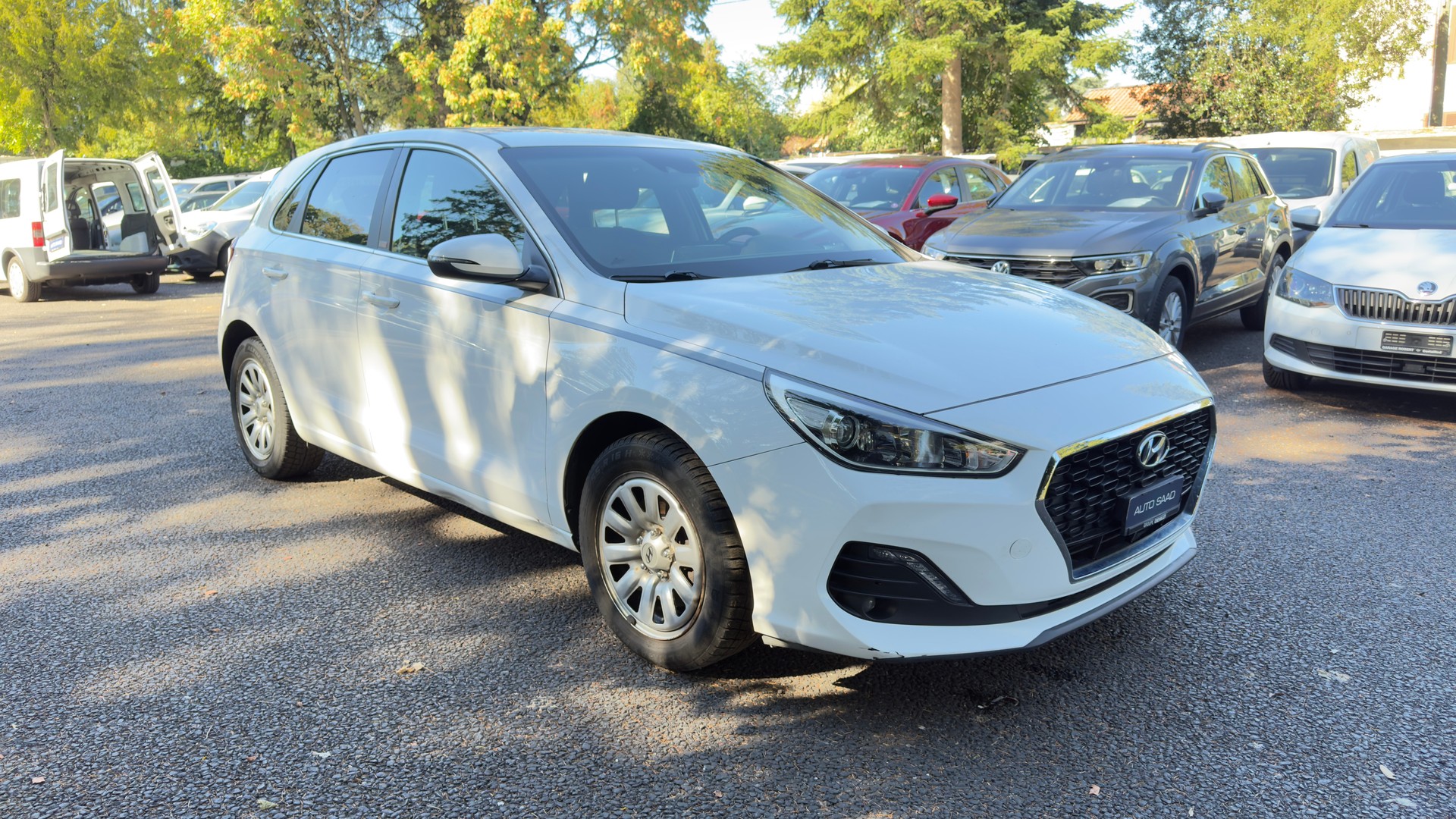 HYUNDAI i30 Wagon 1.6 CRDi Origo DCT-image-1