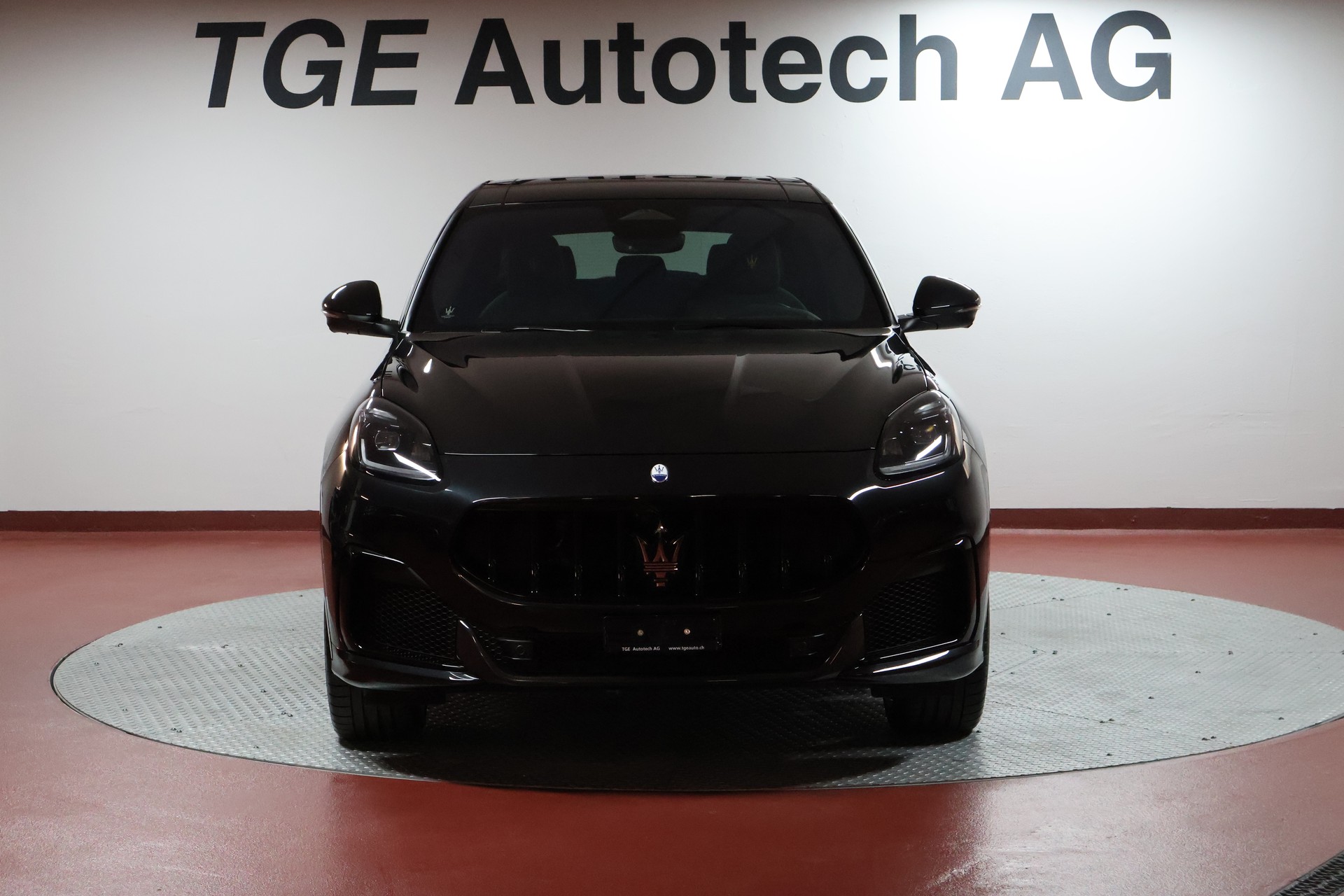MASERATI Grecale 3.0 Trofeo Automatica-image-1