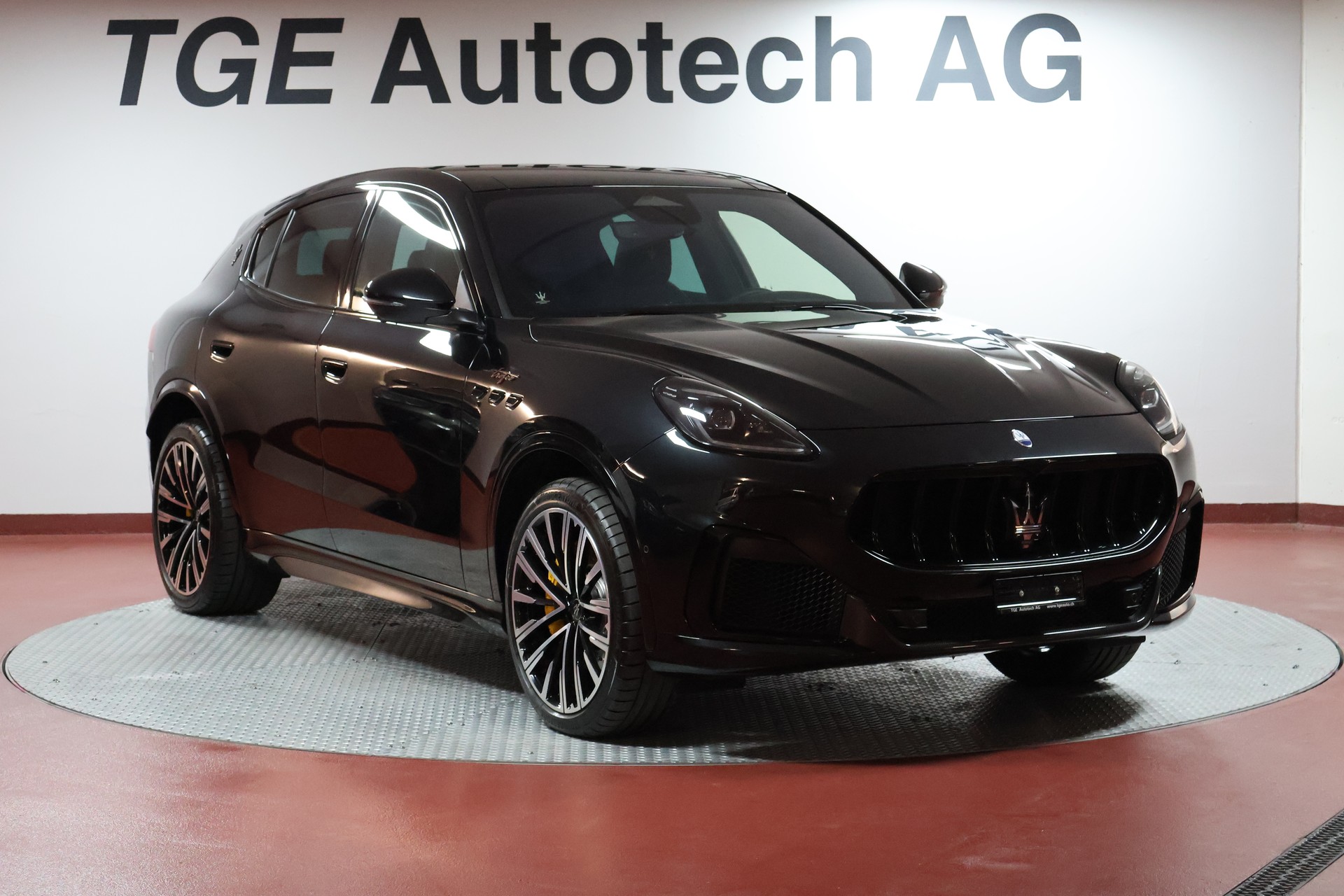 MASERATI Grecale 3.0 Trofeo Automatica-image-2