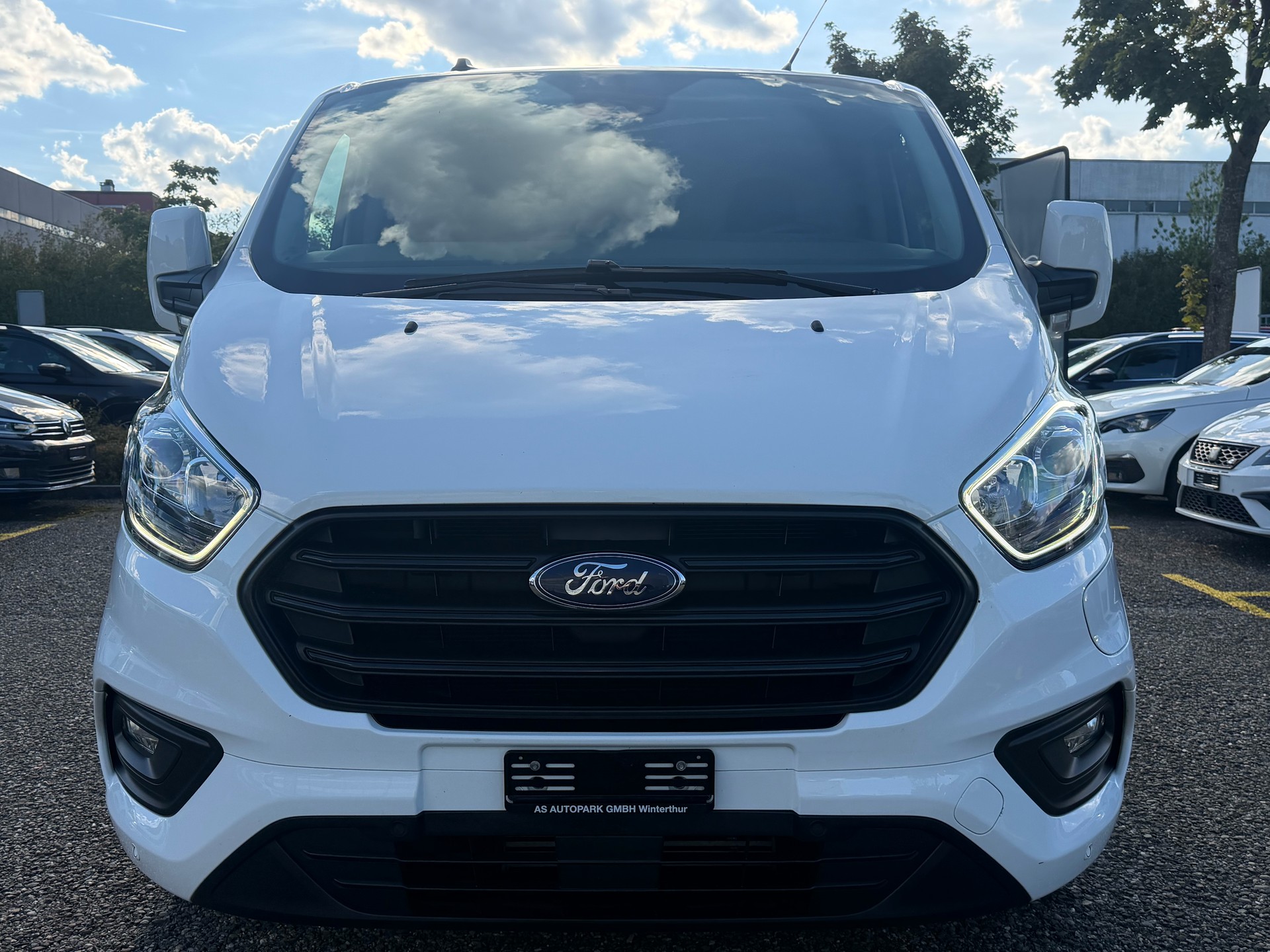 FORD Transit Custom 1.0 Eco Boost 320 L1H1 Trend PHEV-image-1