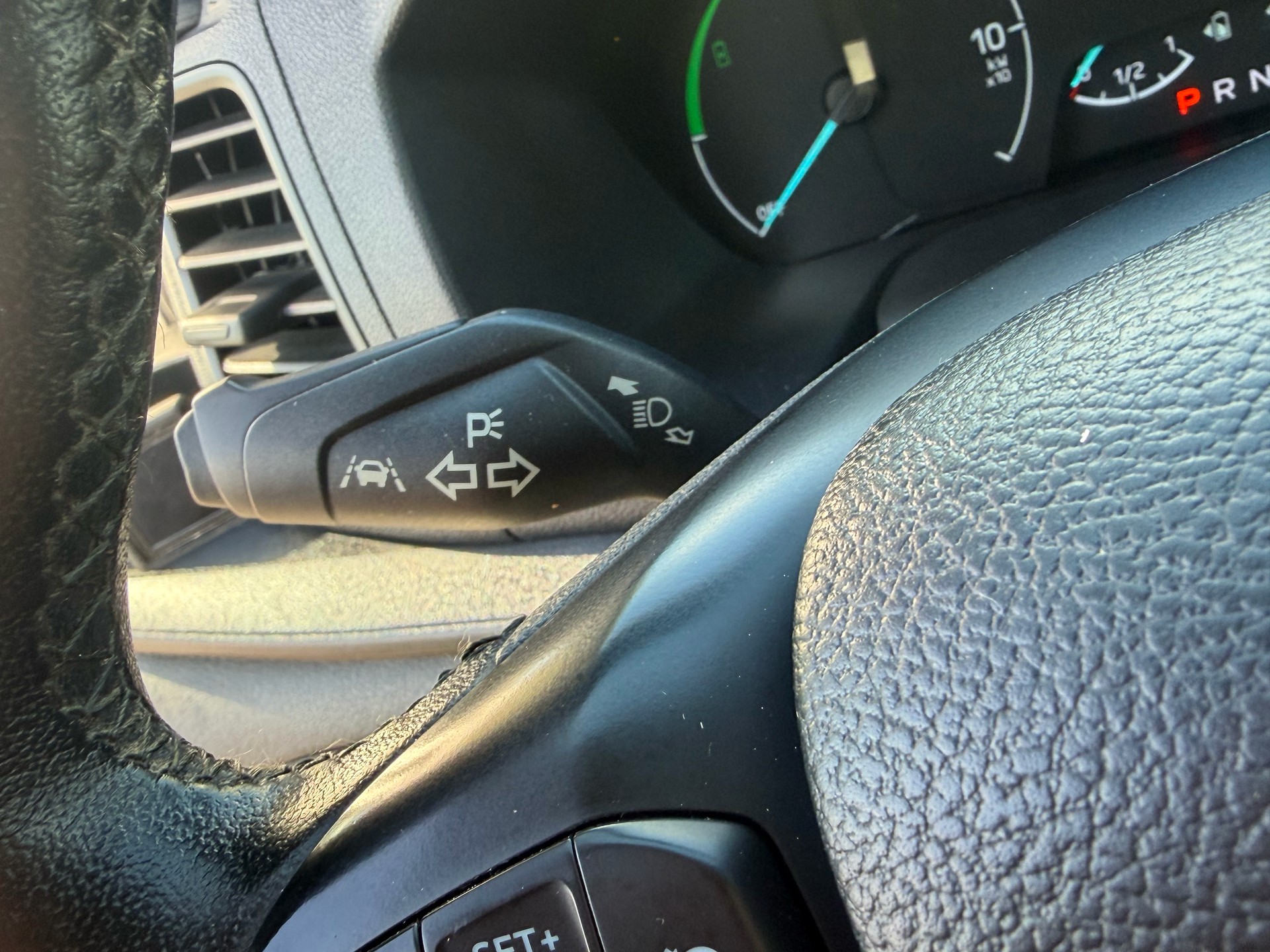FORD Transit Custom 1.0 Eco Boost 320 L1H1 Trend PHEV-image-17