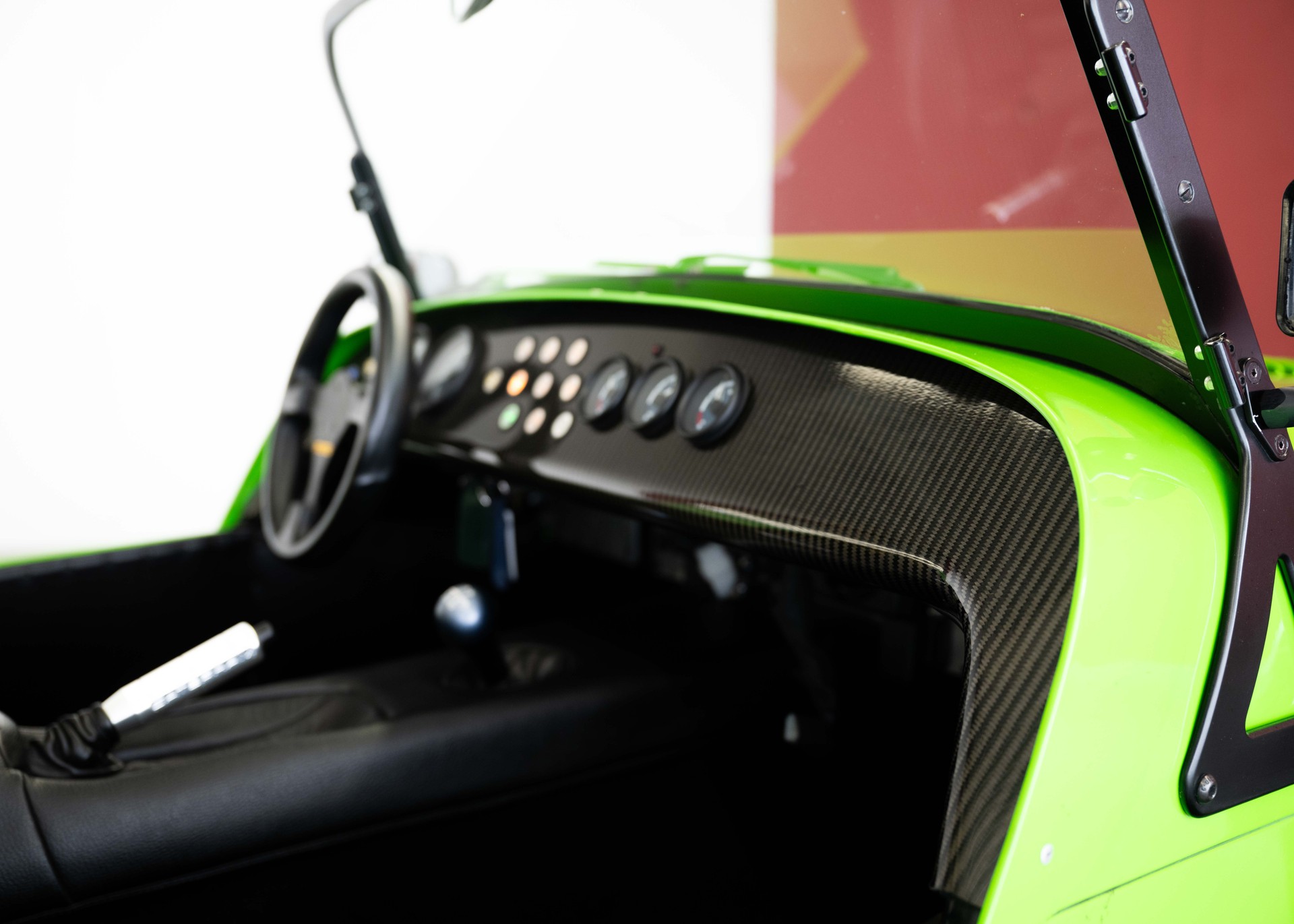 CATERHAM Seven 485 CSR (1st hand Swiss car, fantastic condition, 100% original, full Caterham service history)-image-31