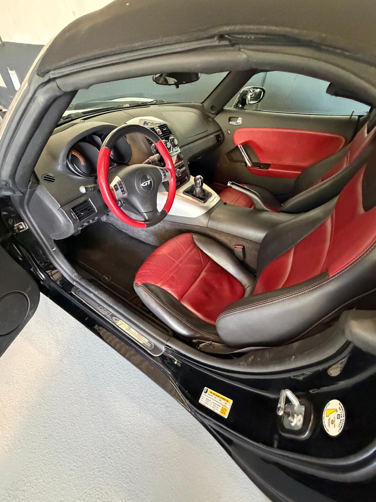 OPEL GT 2.0 Turbo-image-6