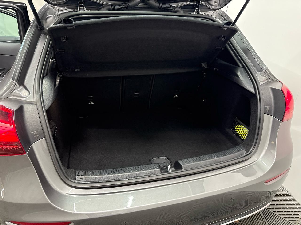 MERCEDES-BENZ A 200 Sportline DCT-image-10