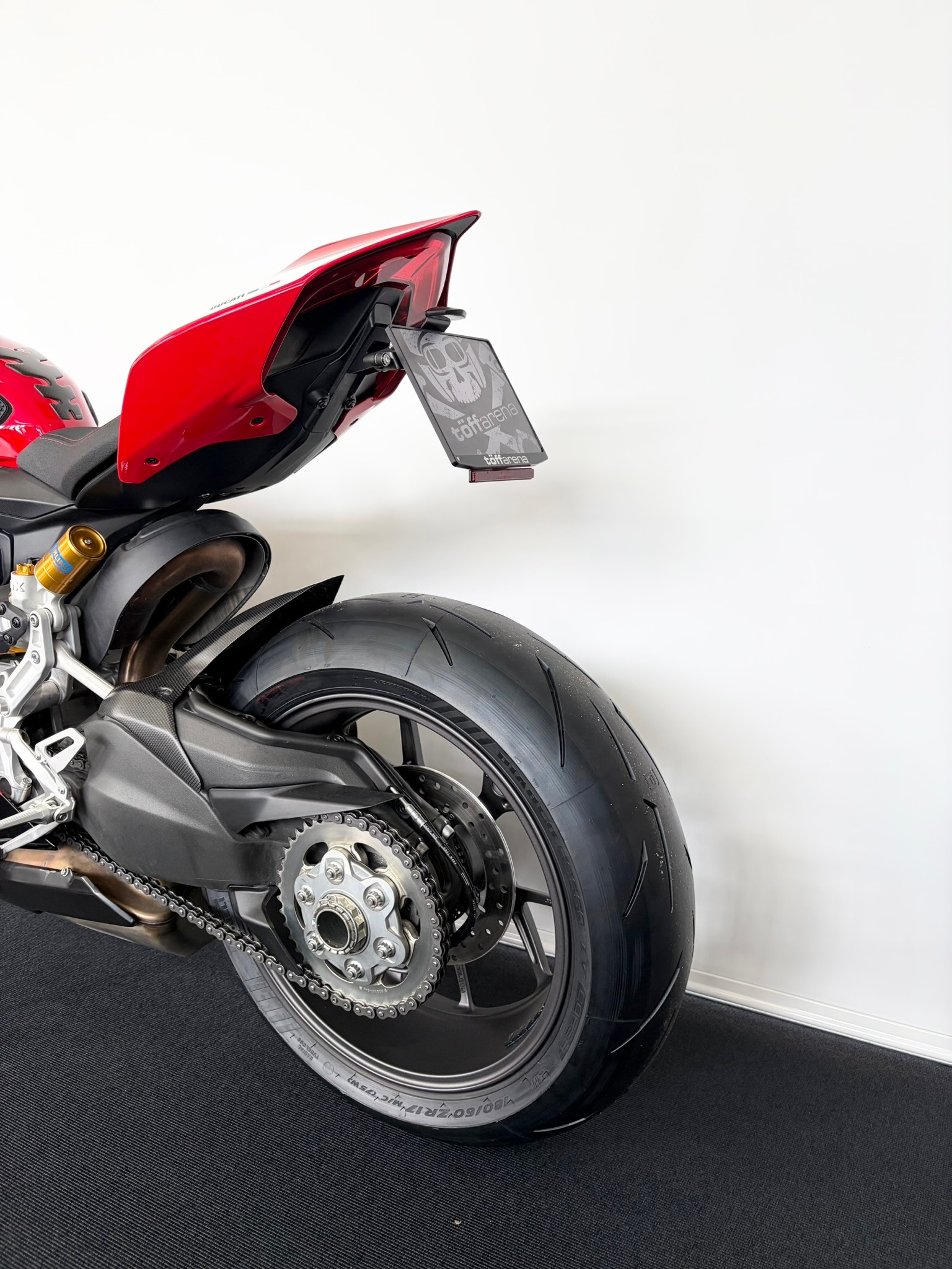DUCATI Panigale V2 Bayliss1st Champion 2oth Anniversary-showroom-element-3