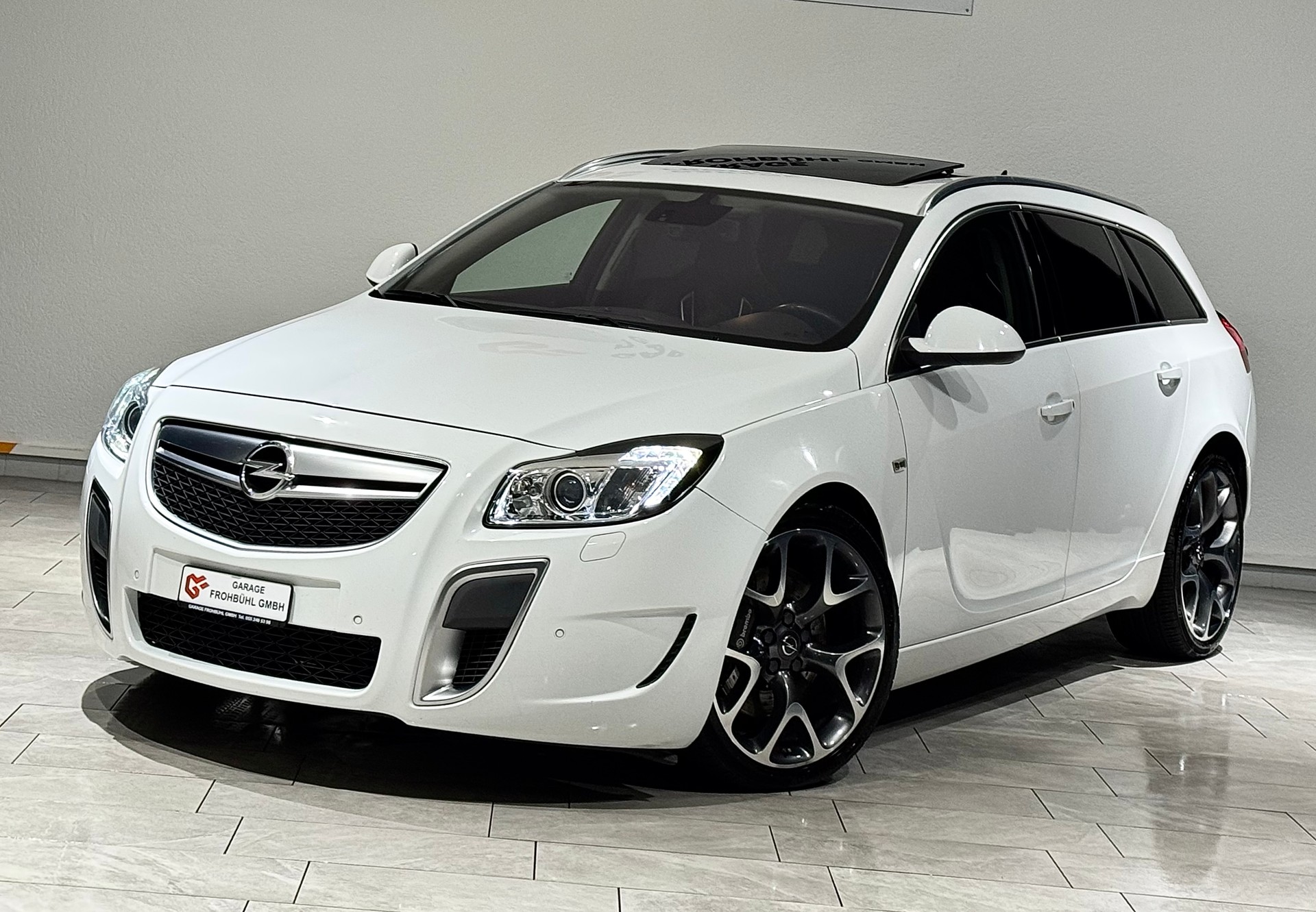 OPEL Insignia Sports Tourer 2.8 Turbo OPC 4WD-image-3