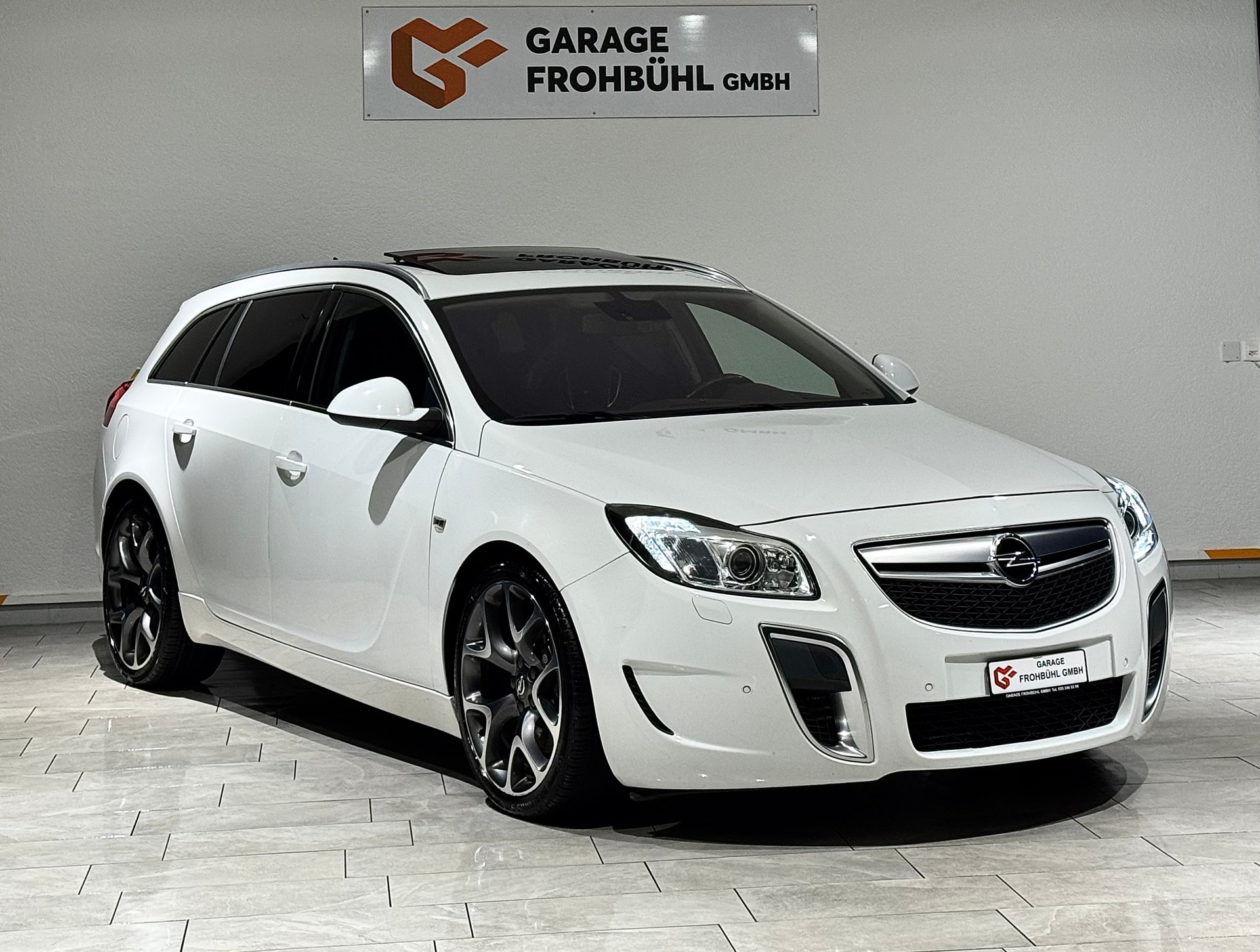 OPEL Insignia Sports Tourer 2.8 Turbo OPC 4WD-image-1