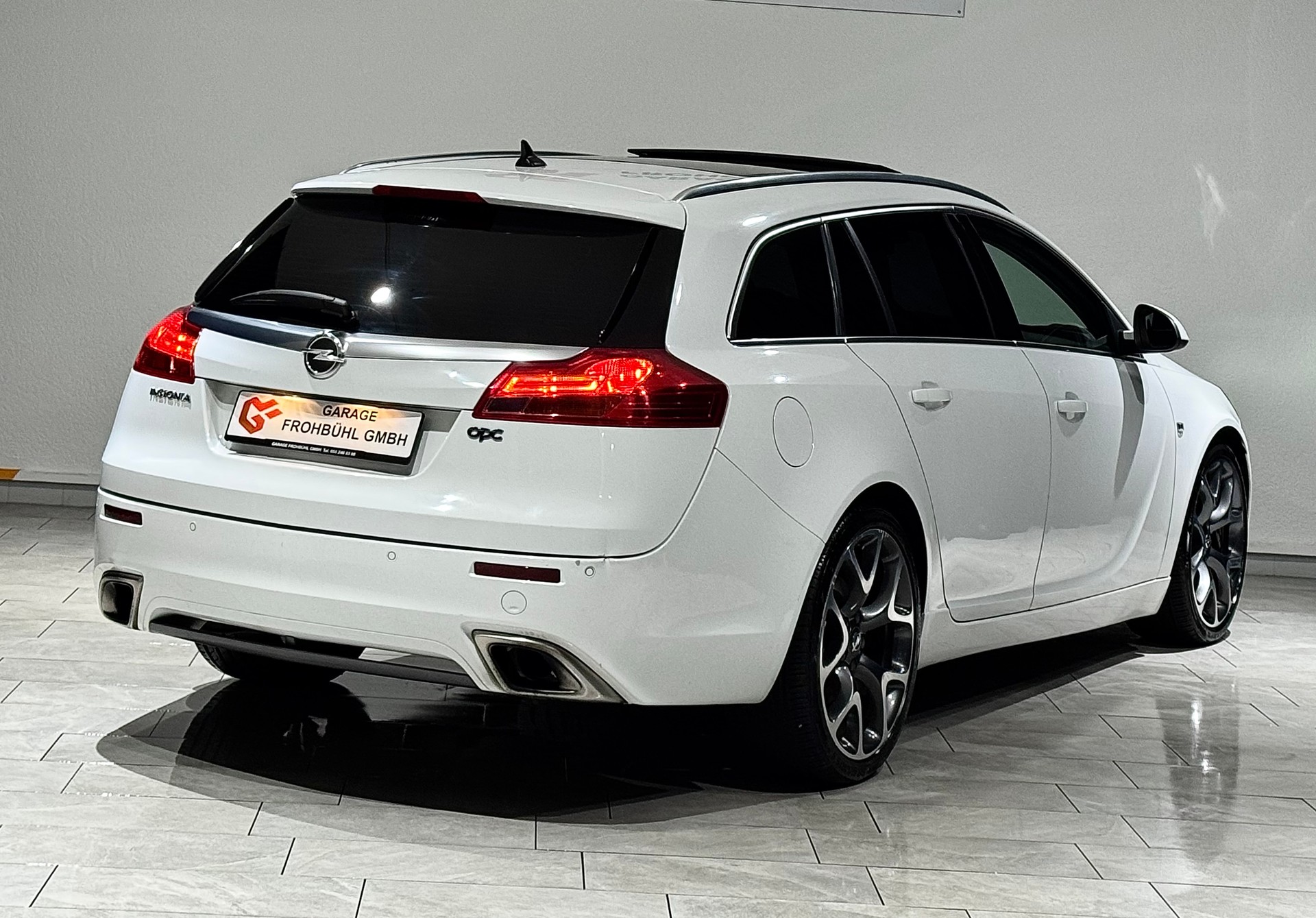 OPEL Insignia Sports Tourer 2.8 Turbo OPC 4WD-image-4