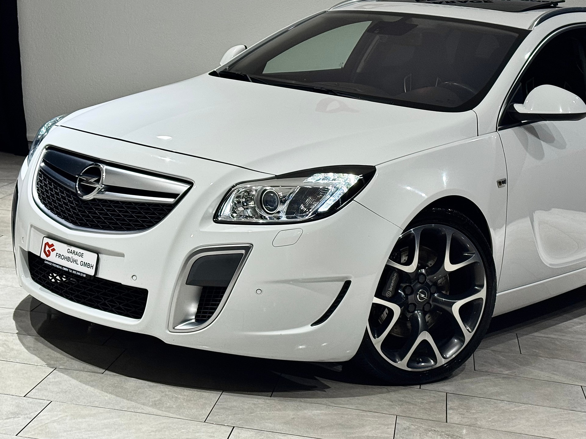OPEL Insignia Sports Tourer 2.8 Turbo OPC 4WD-image-9