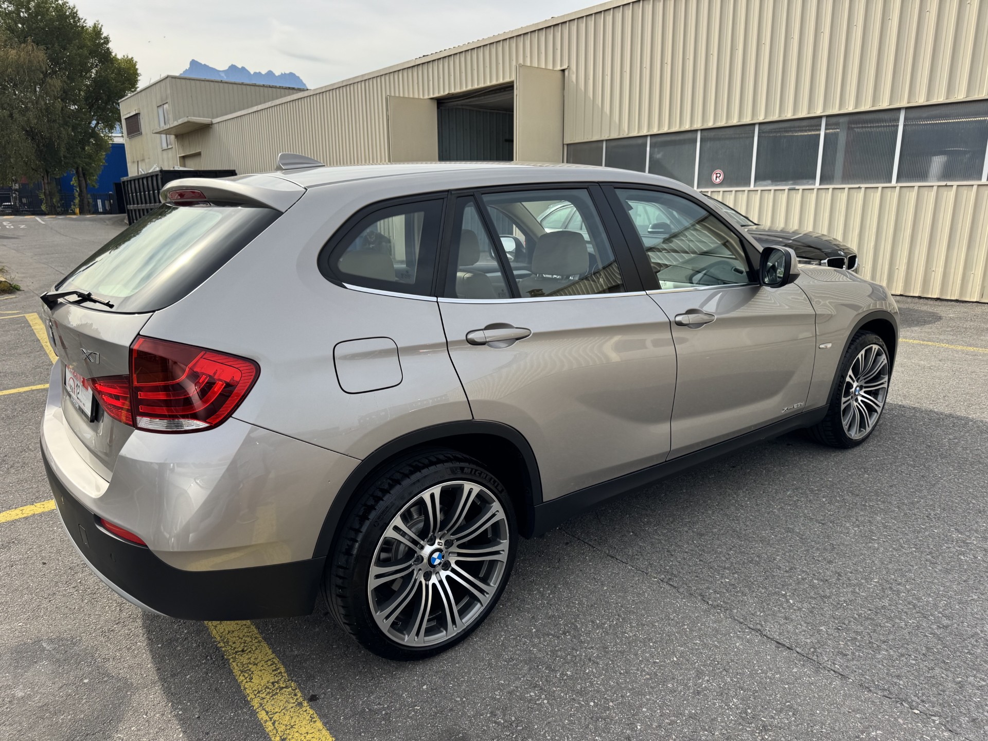 BMW X1 xDrive 23d Steptronic-image-4