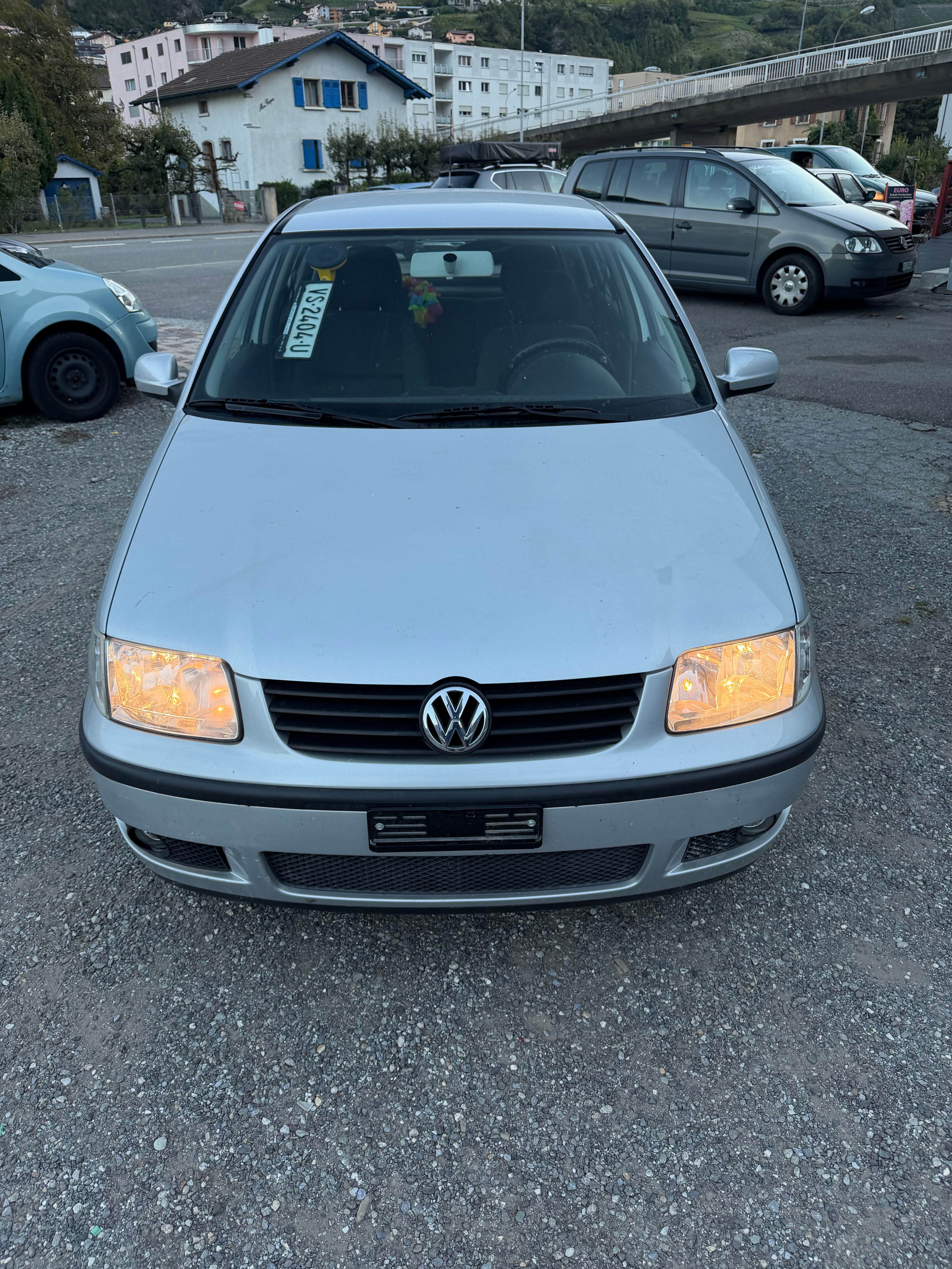 Car photo