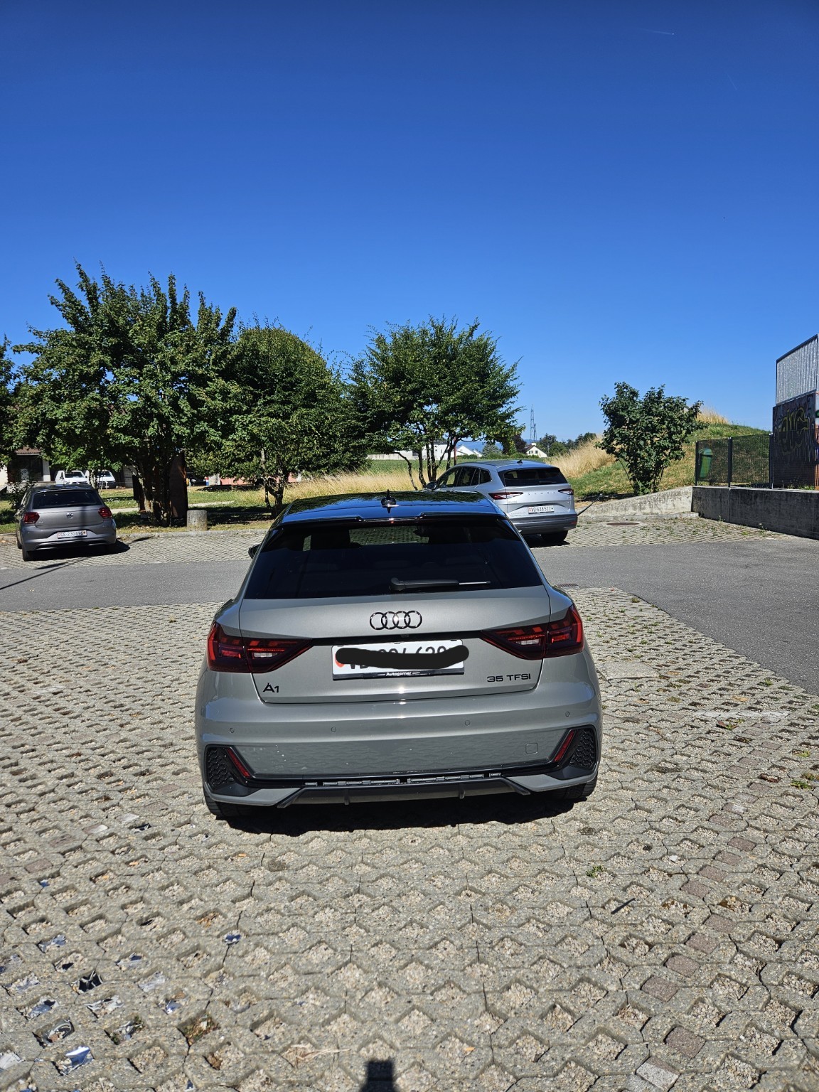 AUDI 1.5 35 TFSI S Line S-Tronic-image-3