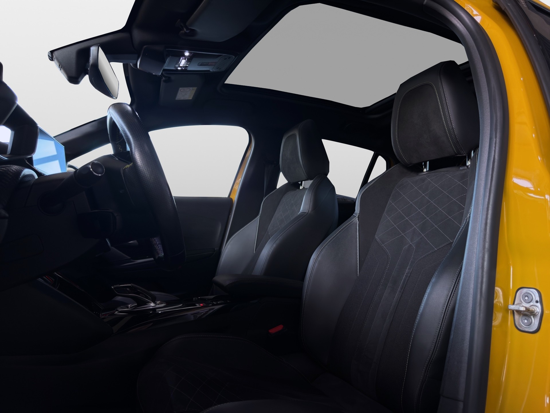 PEUGEOT 208 Elektrik GT Pack*Frisch ab MFK,1 Jahr oder 20'000km Garantie auf Motor und Getriebe*-image-10