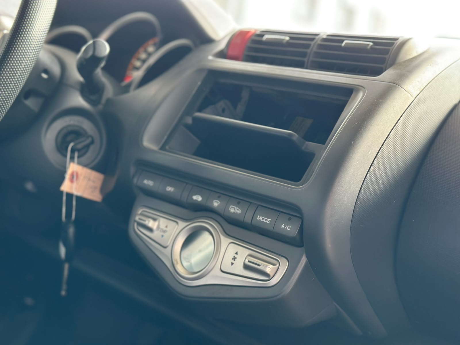 HONDA Jazz 1.4i ES-image-10