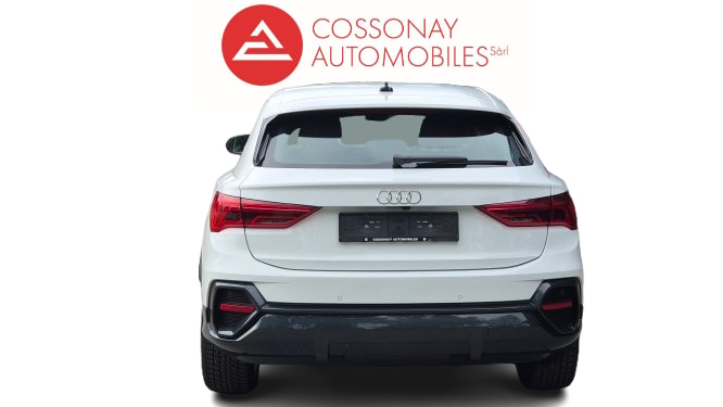 AUDI Q3 35 TFSI Attraction S-tronic-image-5