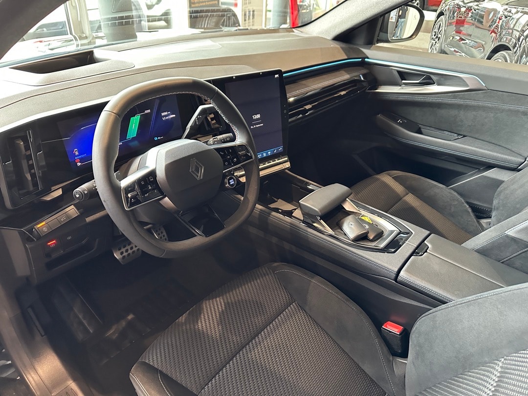 RENAULT Espace 1.2 E-Tech 200 Esprit Alpine 5-Sitze-image-13