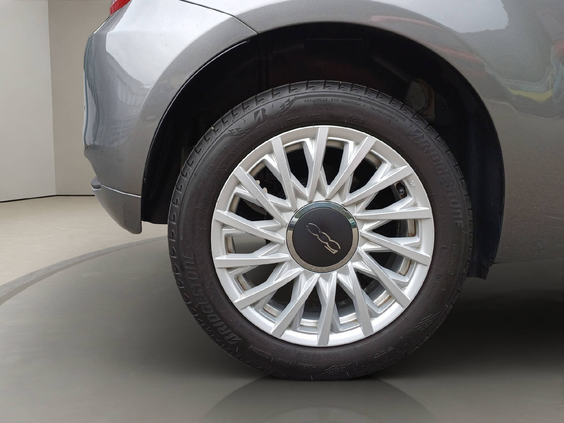 FIAT 500 1.0 Hybrid Swiss Edition-image-10