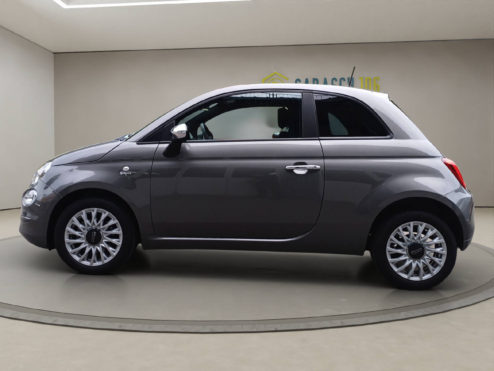 FIAT 500 1.0 Hybrid Swiss Edition-image-2