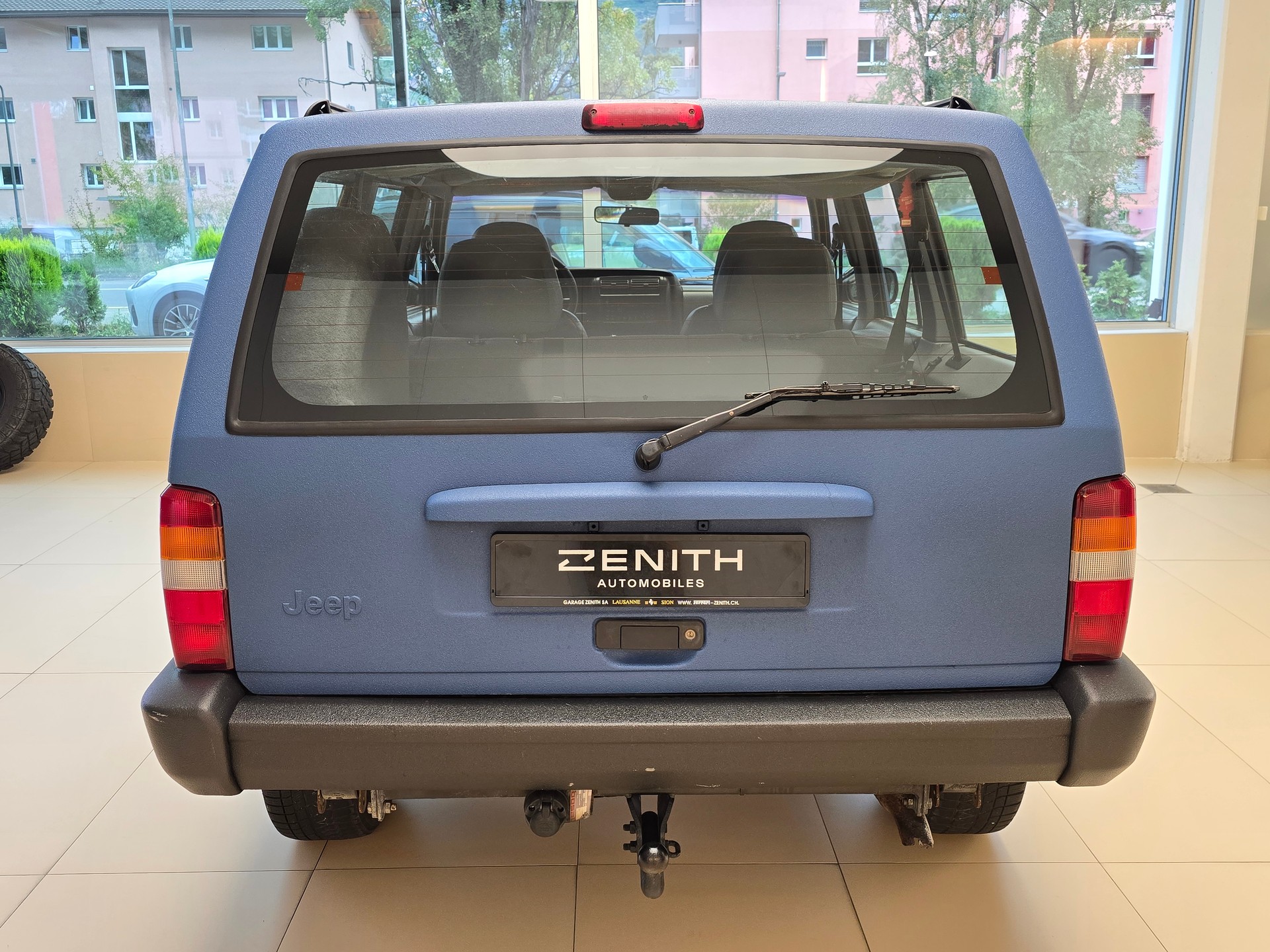 JEEP Cherokee 2.5 TD - MFK-a 01.2025-image-5