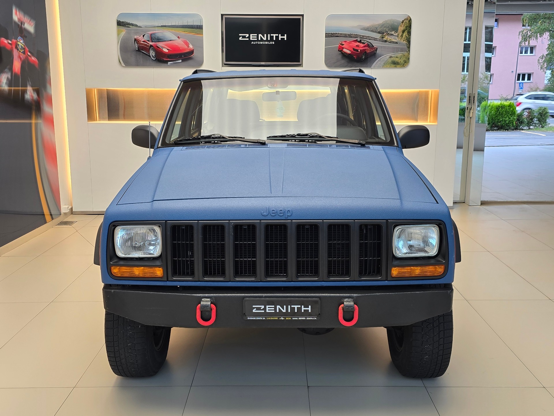 JEEP Cherokee 2.5 TD - MFK-a 01.2025-image-1
