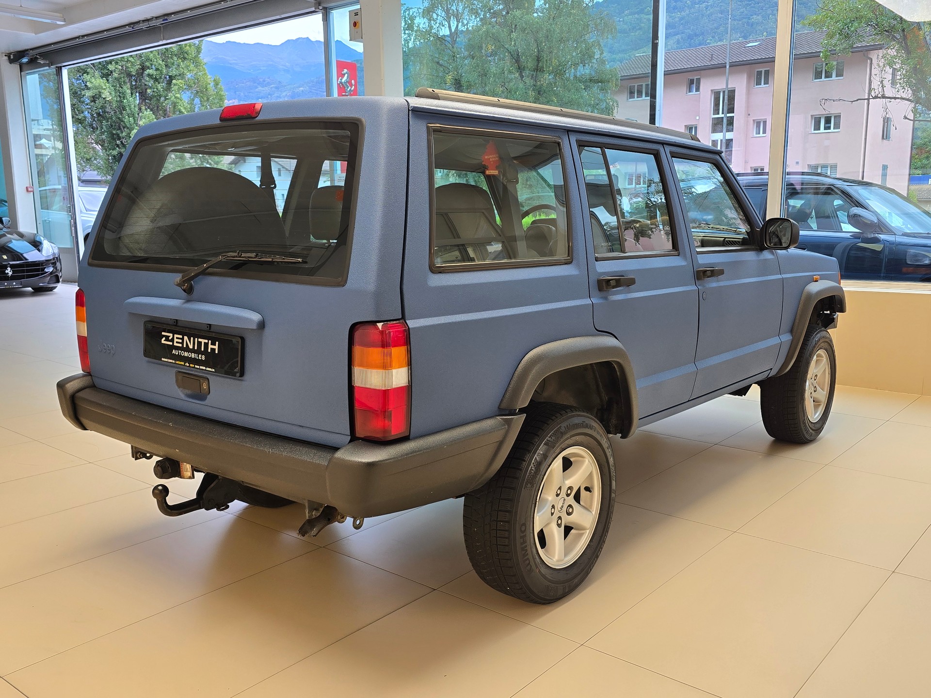 JEEP Cherokee 2.5 TD - MFK-a 01.2025-image-4