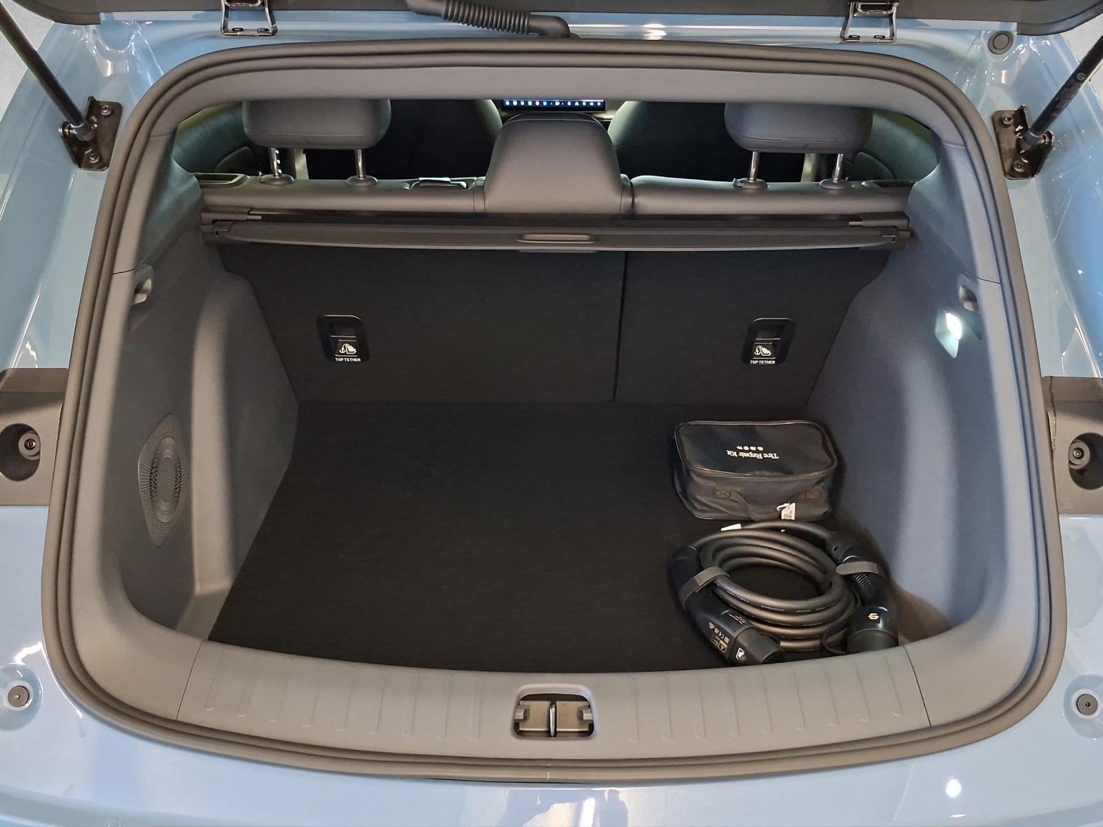 LEAPMOTOR B05 EV 67kWh-image-12
