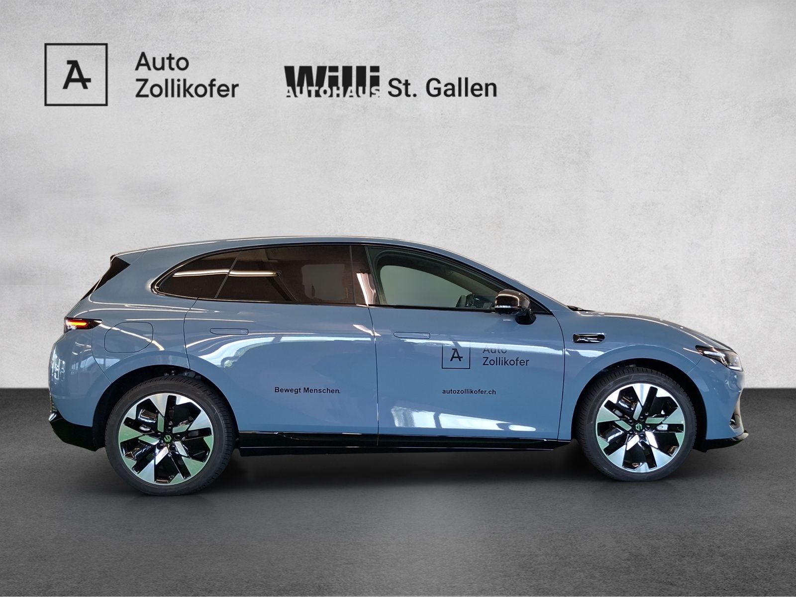 LEAPMOTOR B05 EV 67kWh-showroom-element-3