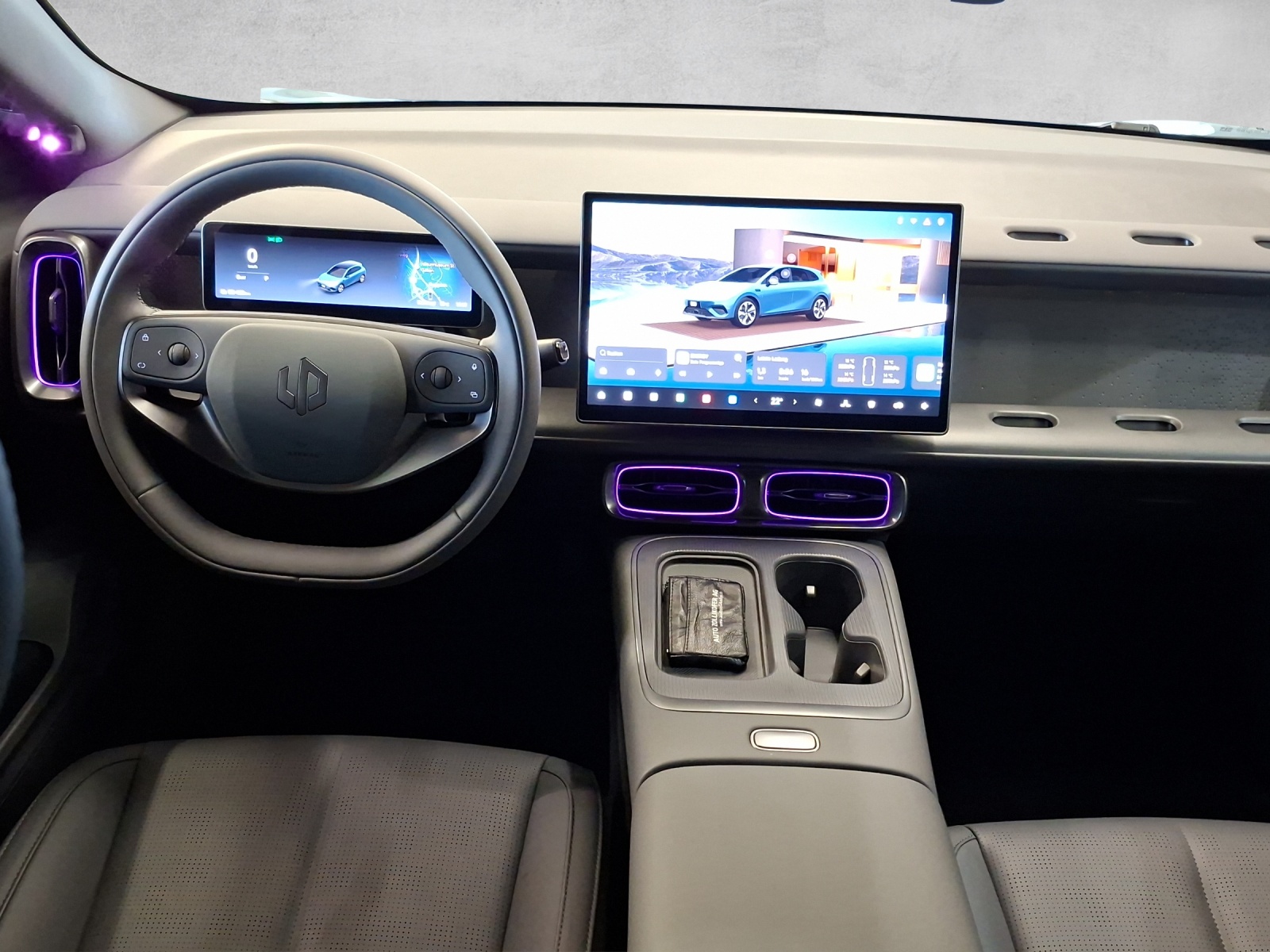 LEAPMOTOR B05 EV 67kWh-image-9