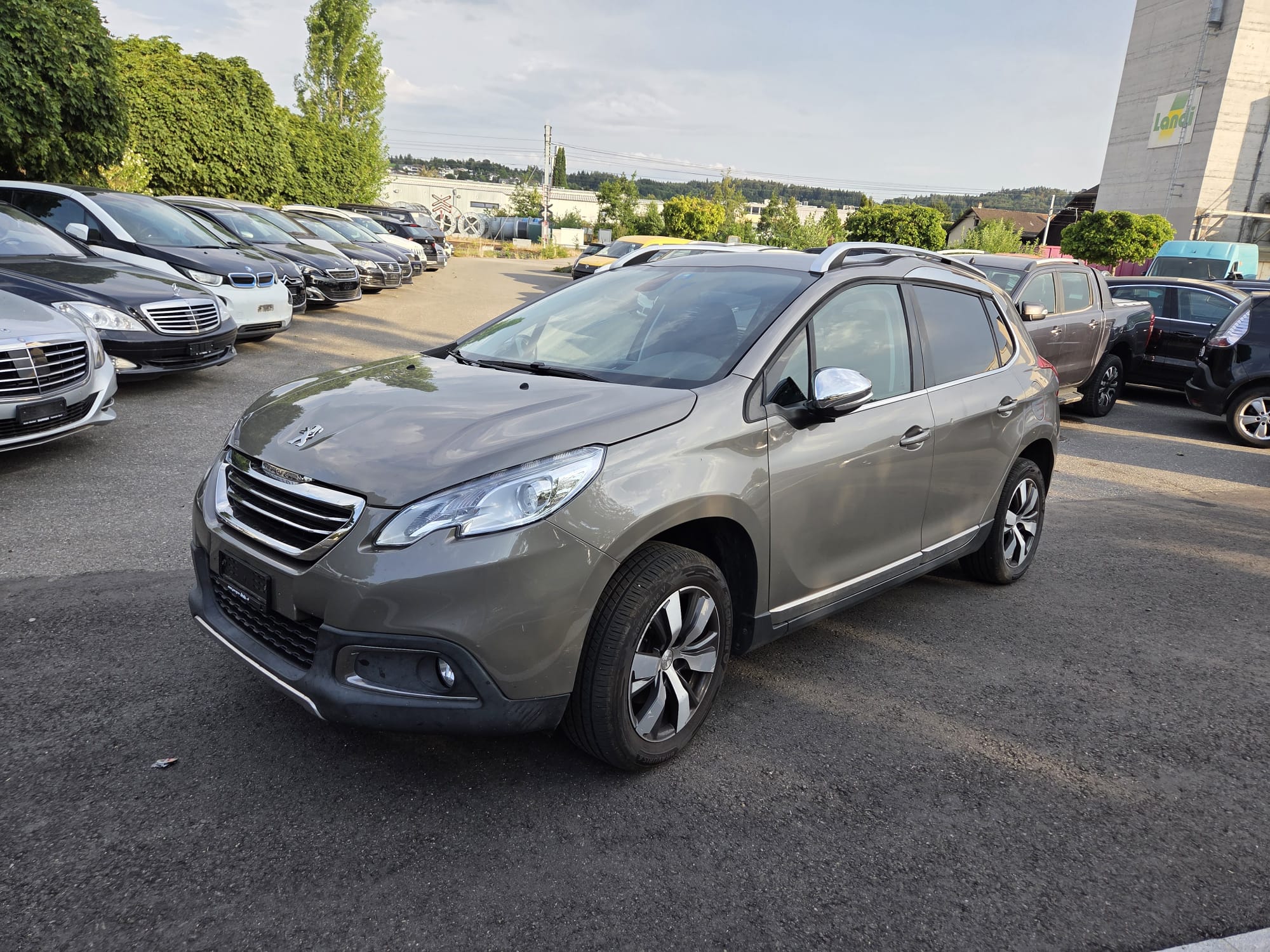 Car photo