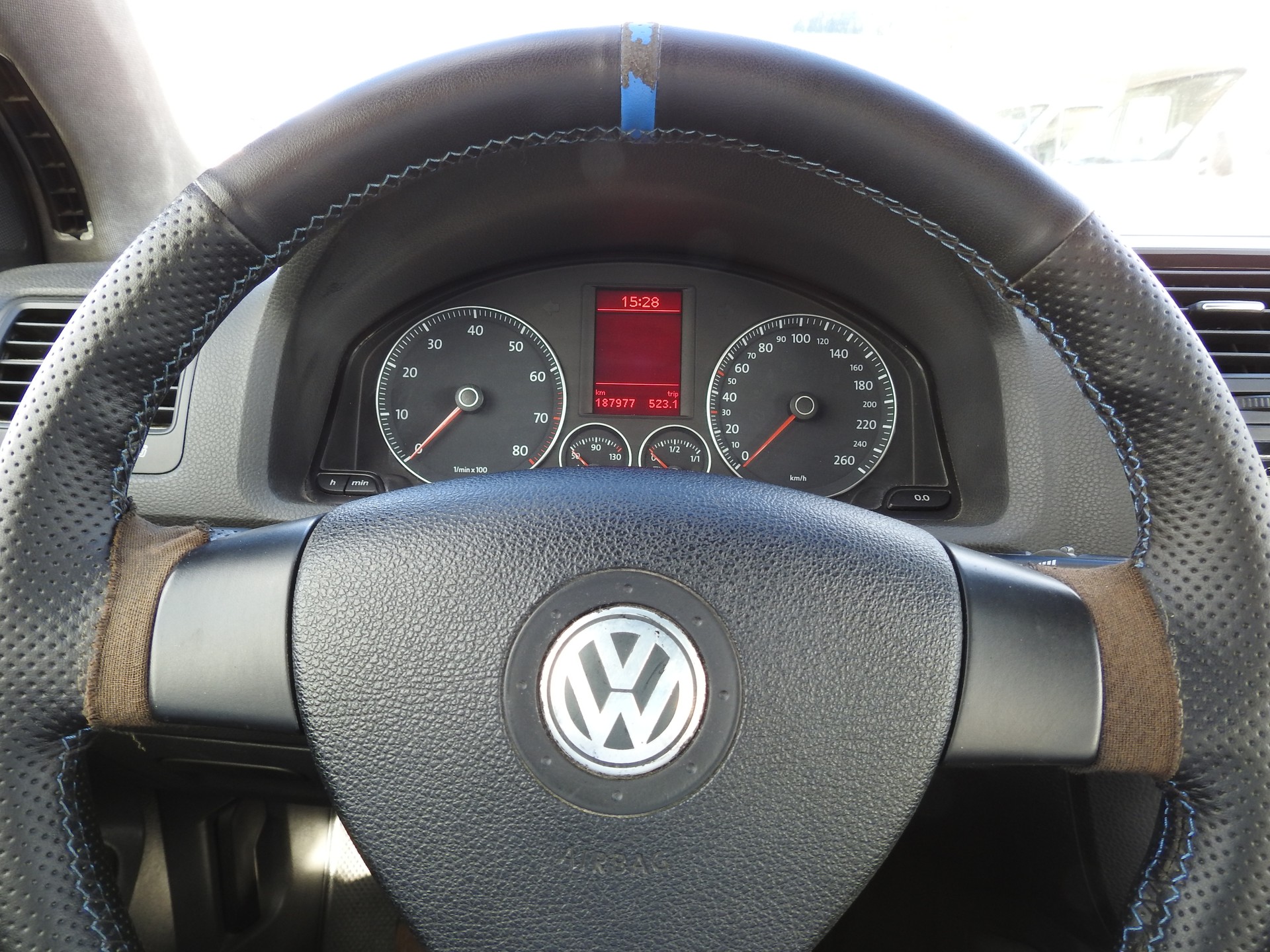 VW Golf 1.4 TSI Trendline-image-22