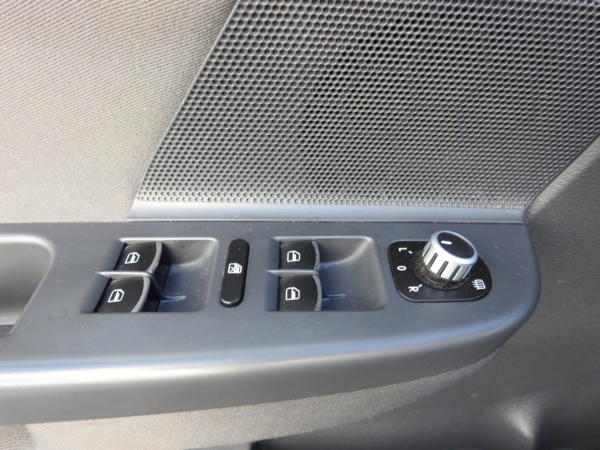 VW Golf 1.4 TSI Trendline-image-19