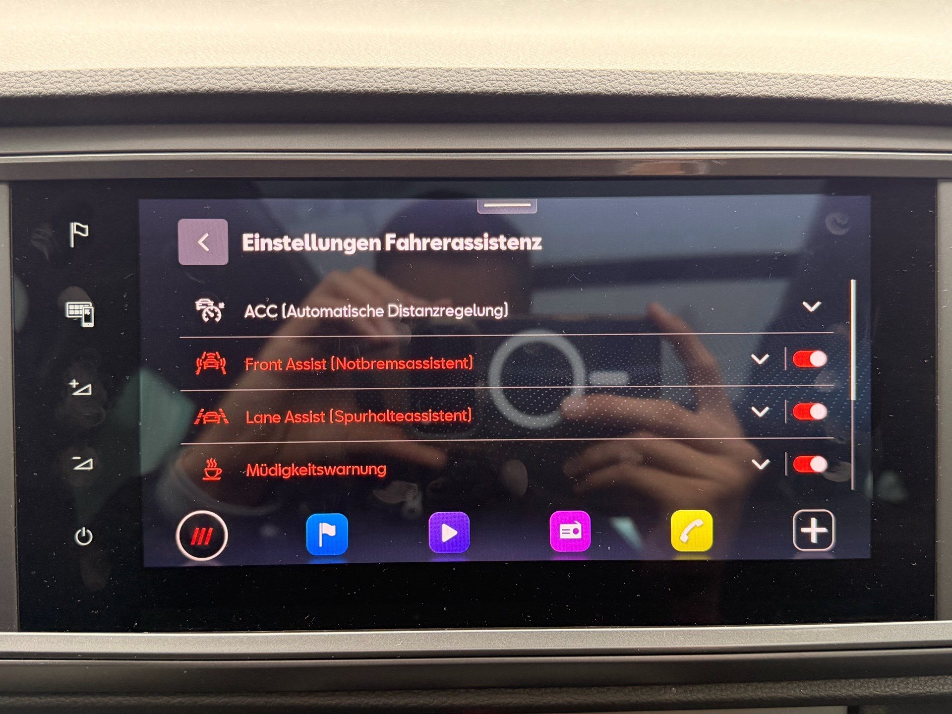 CUPRA Ateca 1.5 TSI ***ANHÄNGERKUPPLUNG & PANORAMADACH***-image-15