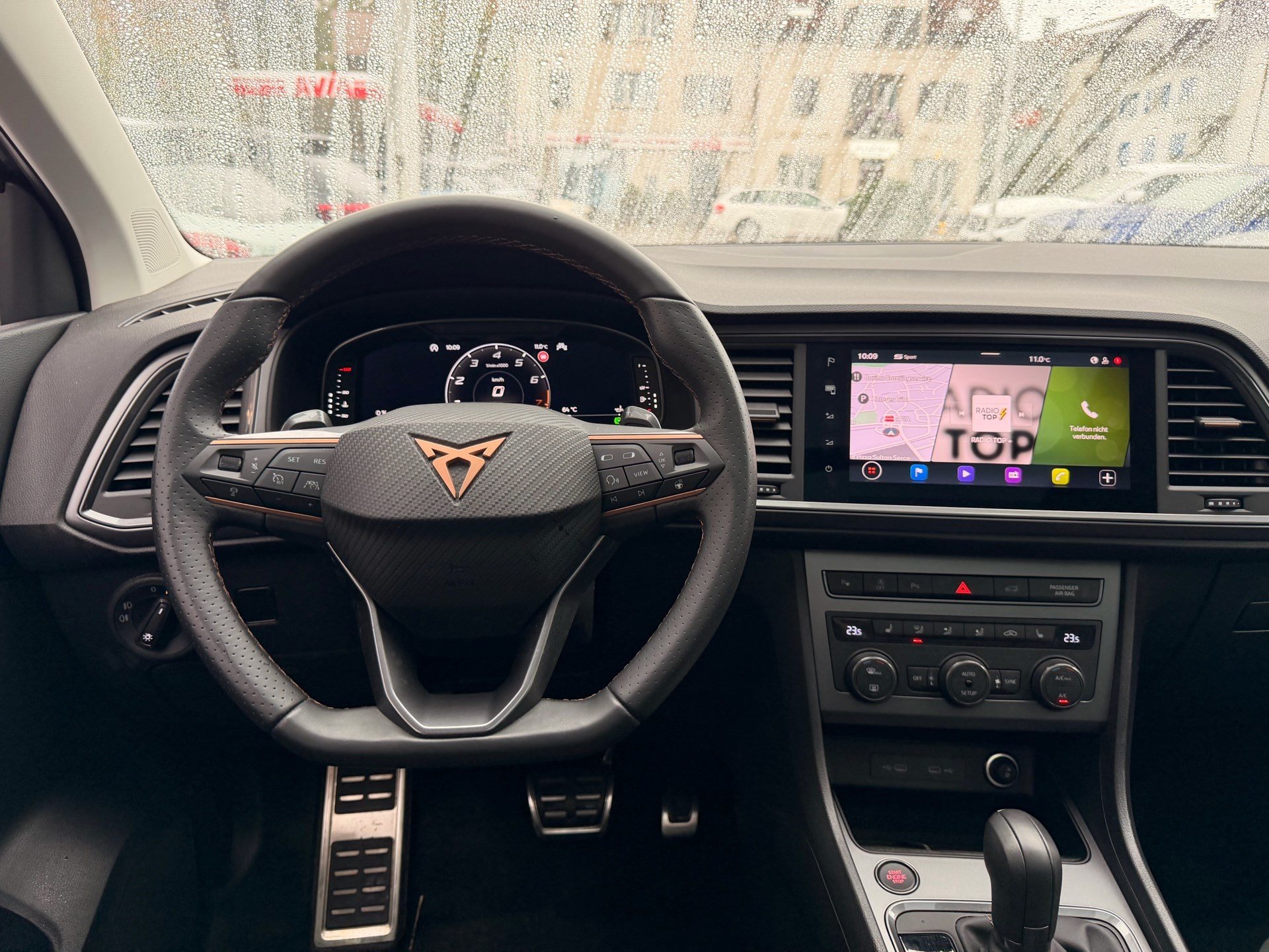 CUPRA Ateca 1.5 TSI ***ANHÄNGERKUPPLUNG & PANORAMADACH***-image-8