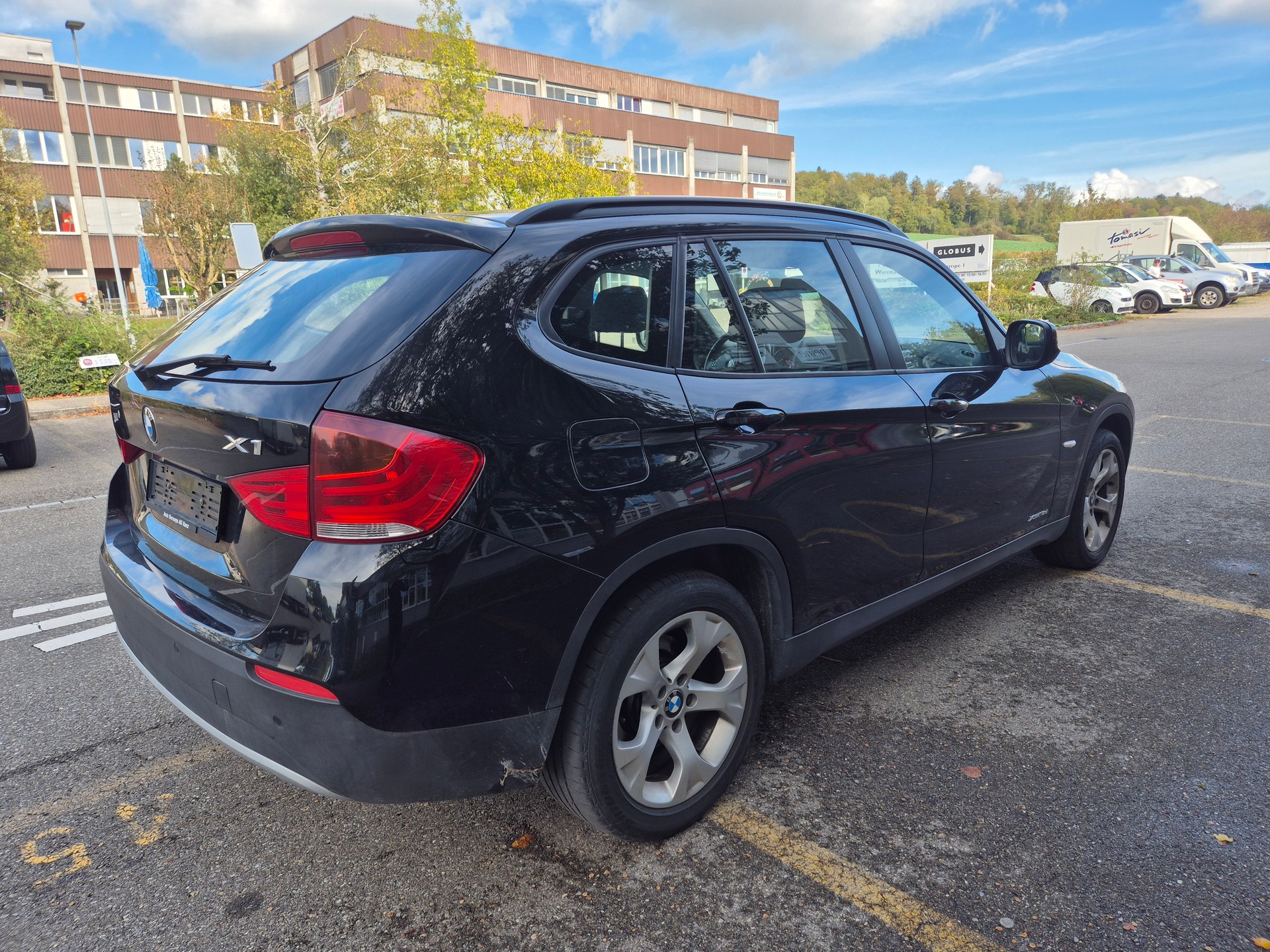 BMW X1 xDrive 18d-image-6