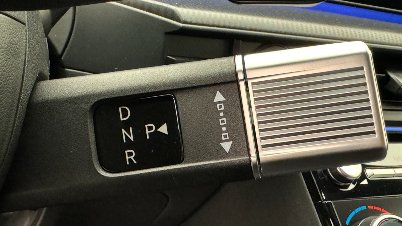 HYUNDAI Santa Fe 1.6 T-GDi PHEV Calligraphy 4WD Automatic-image-10