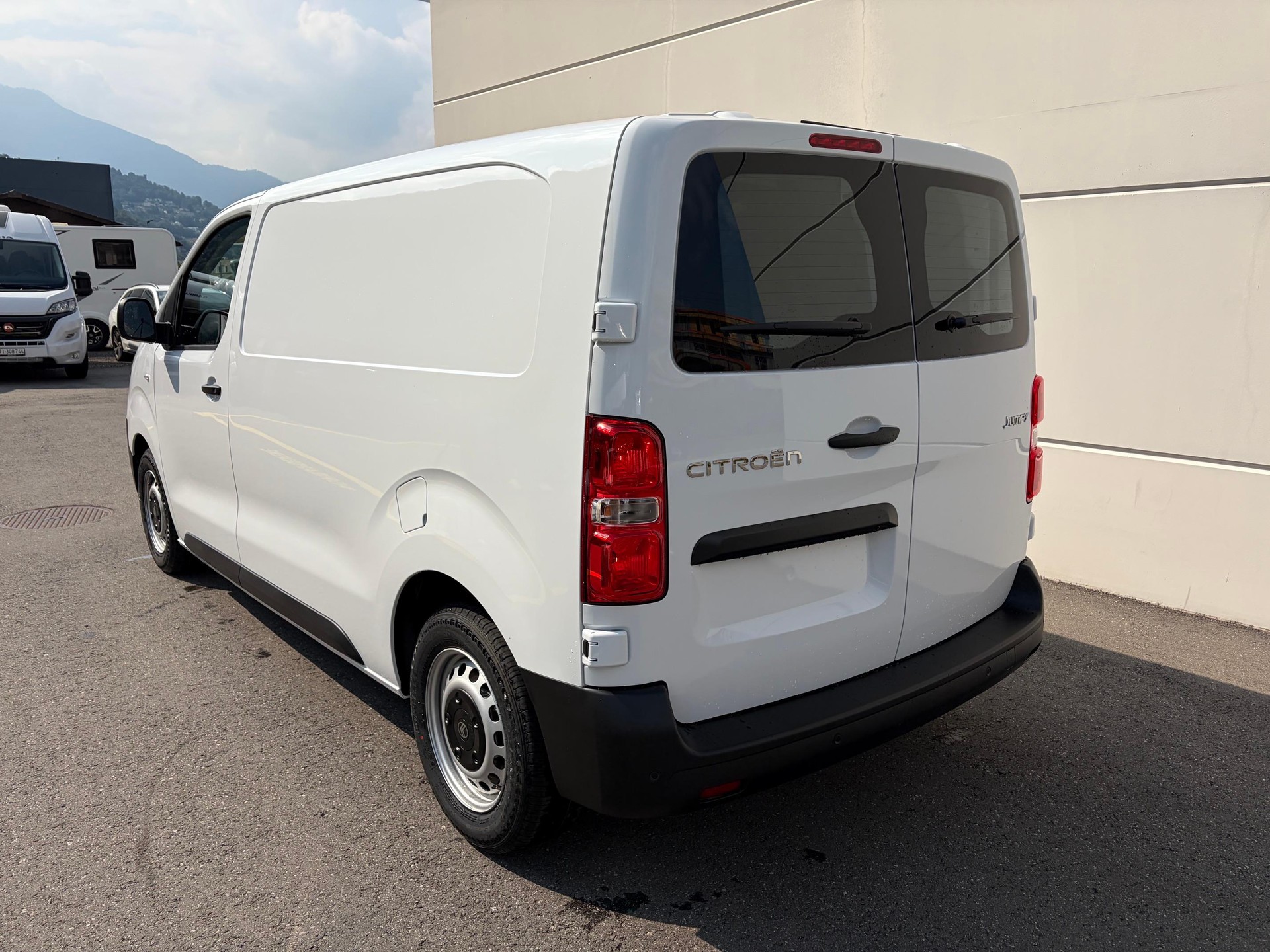CITROEN Jumpy Kaw. M 1.5 BlueHDi 120 First S/S-image-4
