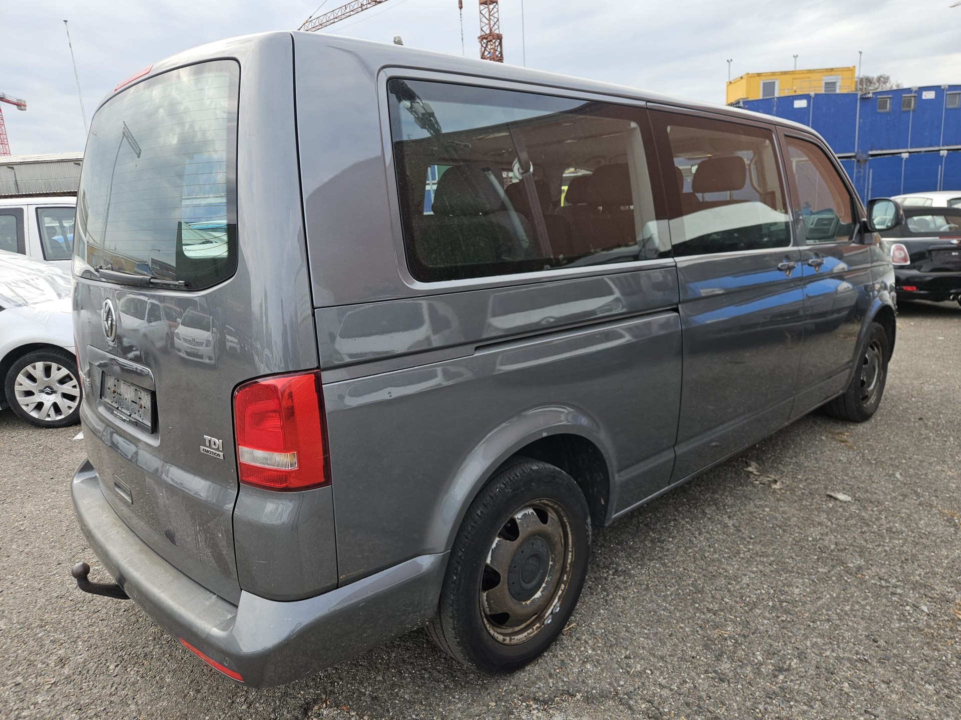 VW T5 Caravelle Comfortline 2.0 TDI CR 4Motion-image-3
