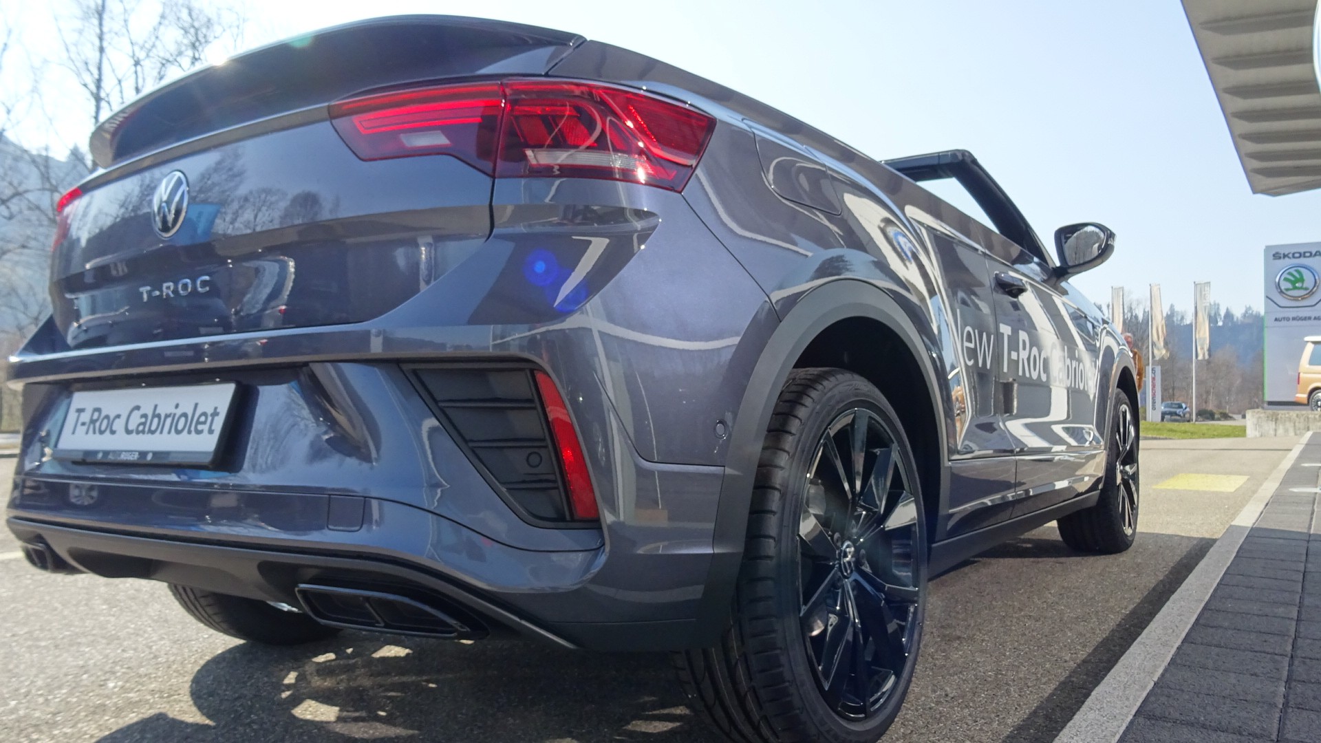 VW T-Roc Cabriolet 1.5 TSI EVO R-Line DSG-image-12