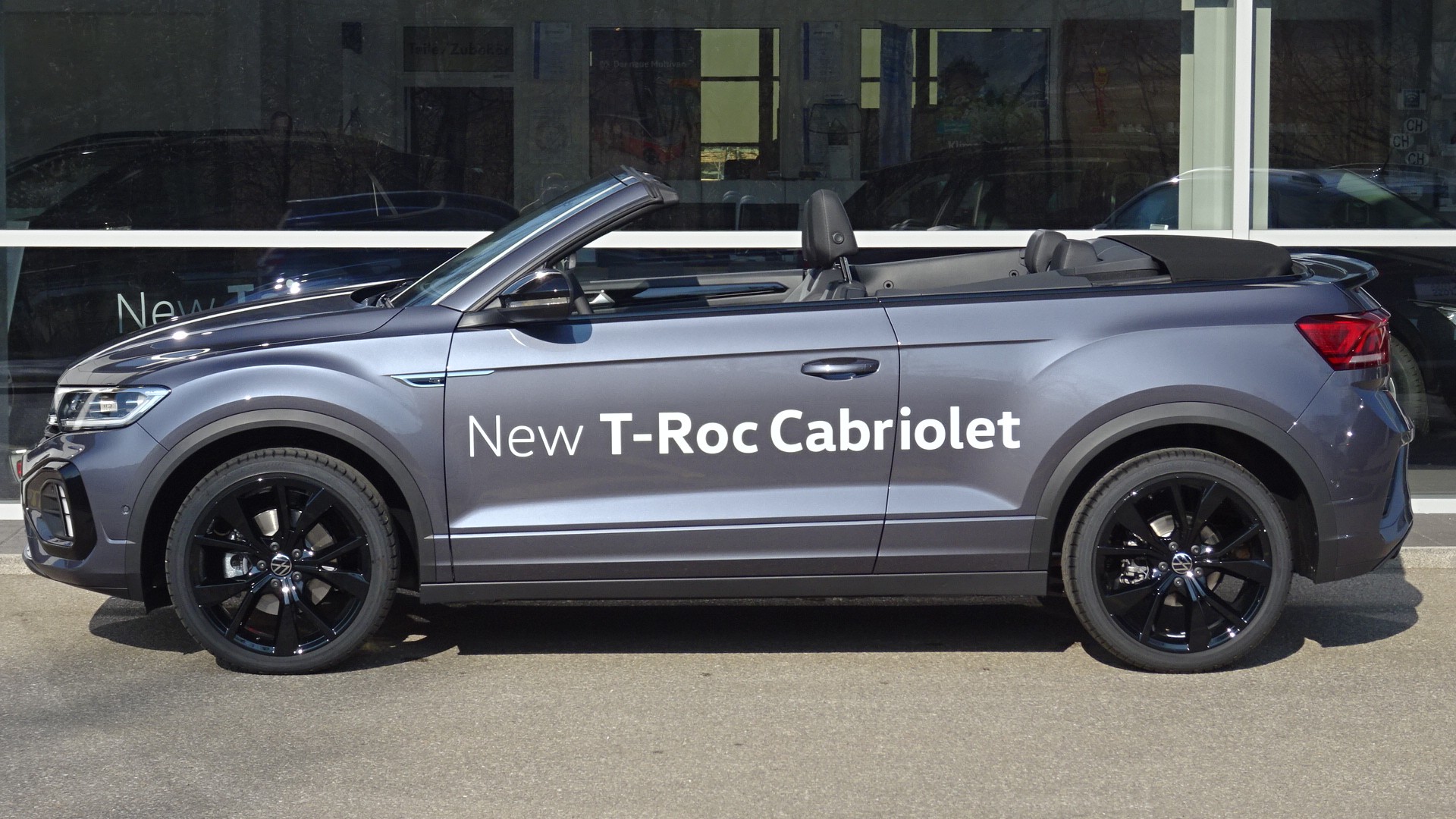 VW T-Roc Cabriolet 1.5 TSI EVO R-Line DSG-image-9