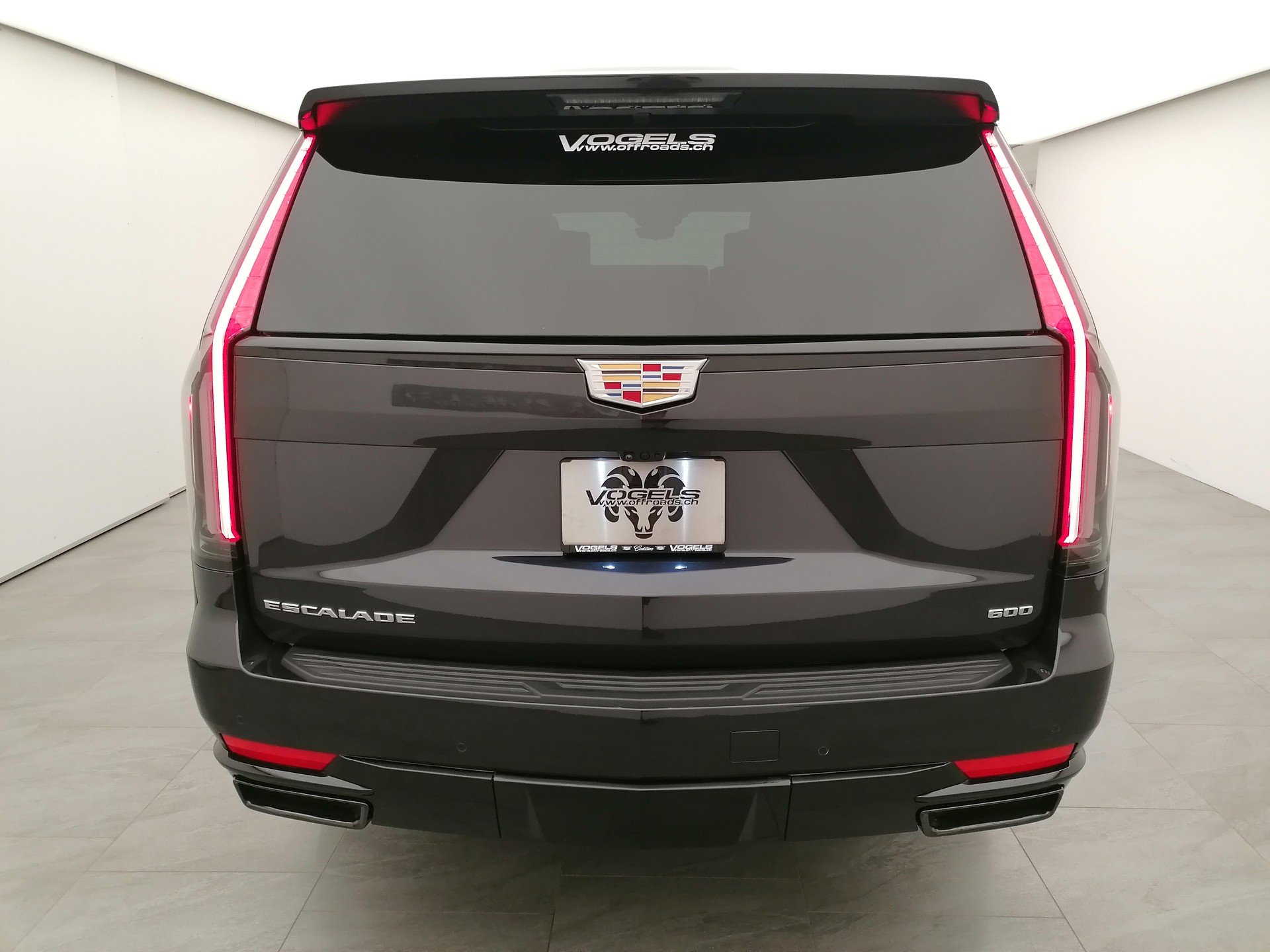 CADILLAC Escalade 6.2 ESV Platinum Sport AWD-image-4