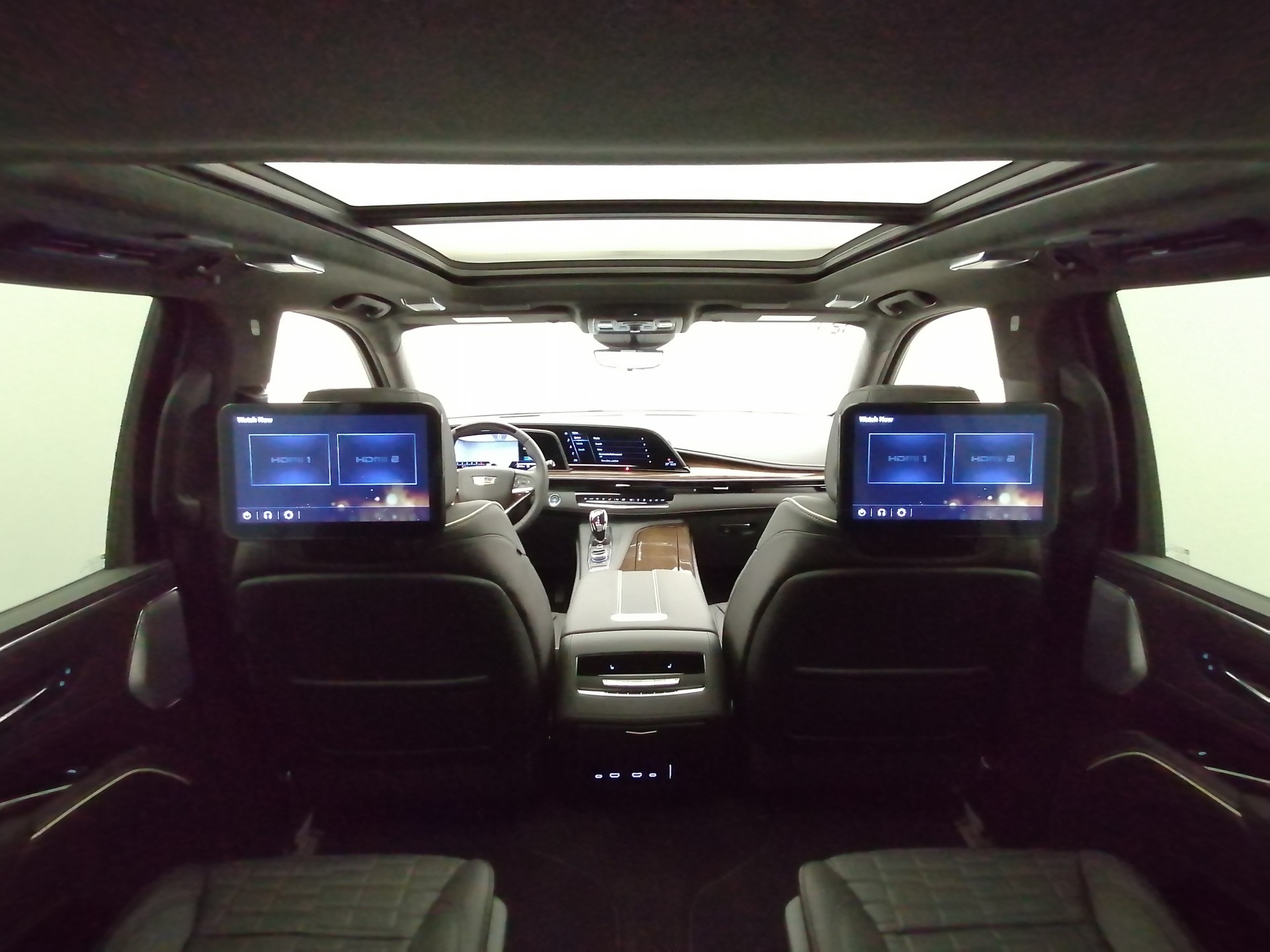 CADILLAC Escalade 6.2 ESV Platinum Sport AWD-image-11