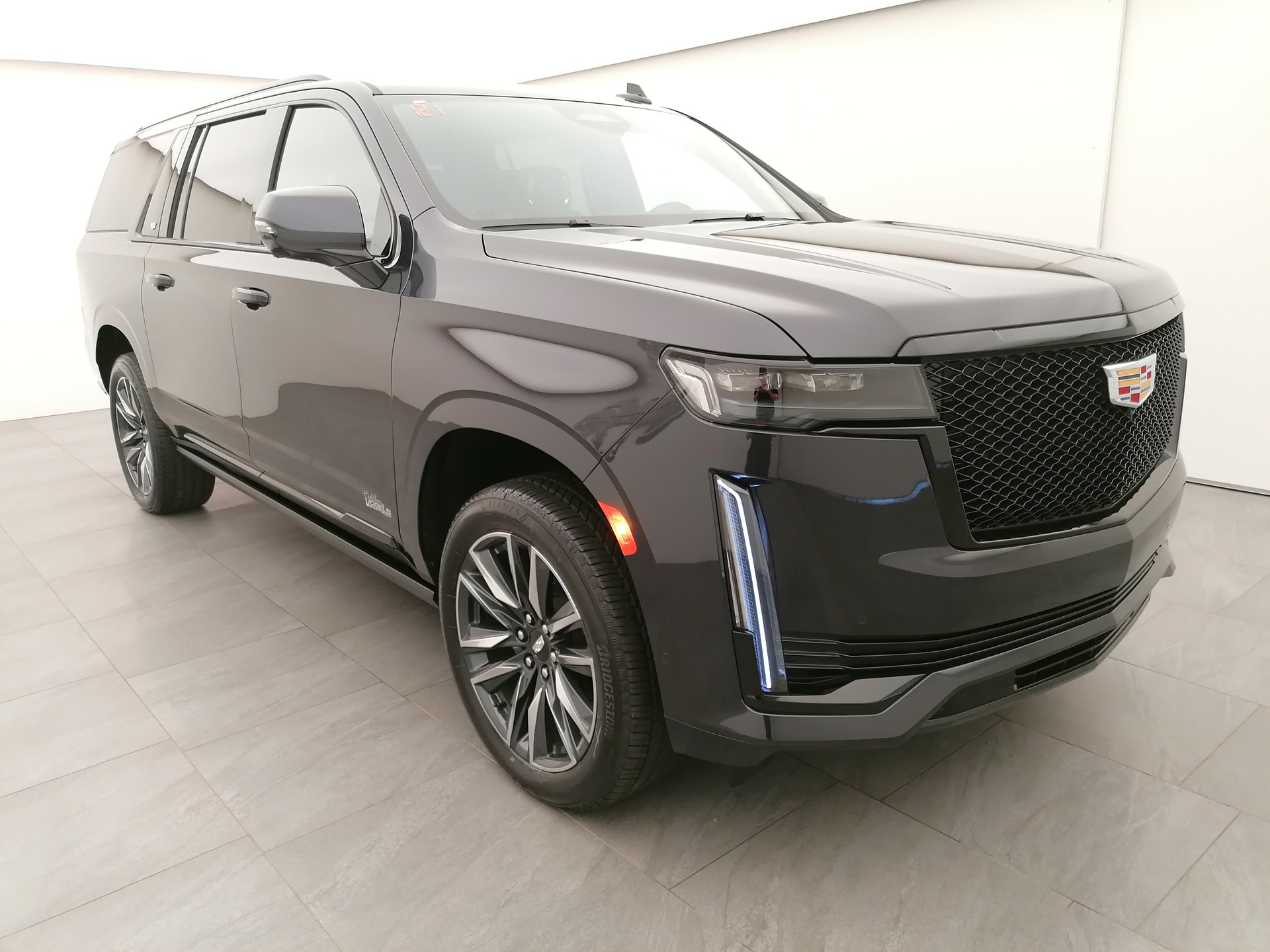 CADILLAC Escalade 6.2 ESV Platinum Sport AWD-image-2