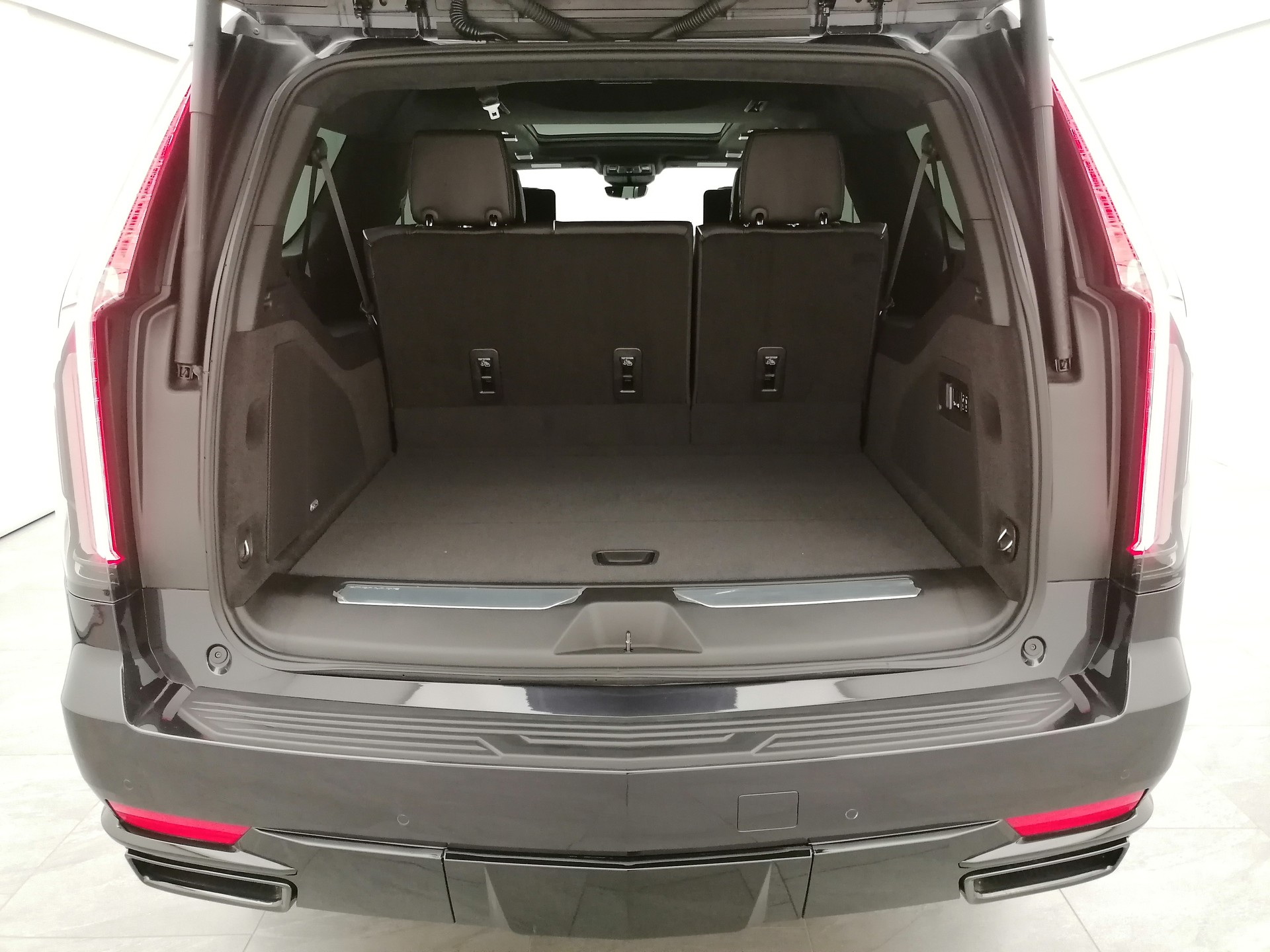 CADILLAC Escalade 6.2 ESV Platinum Sport AWD-image-12