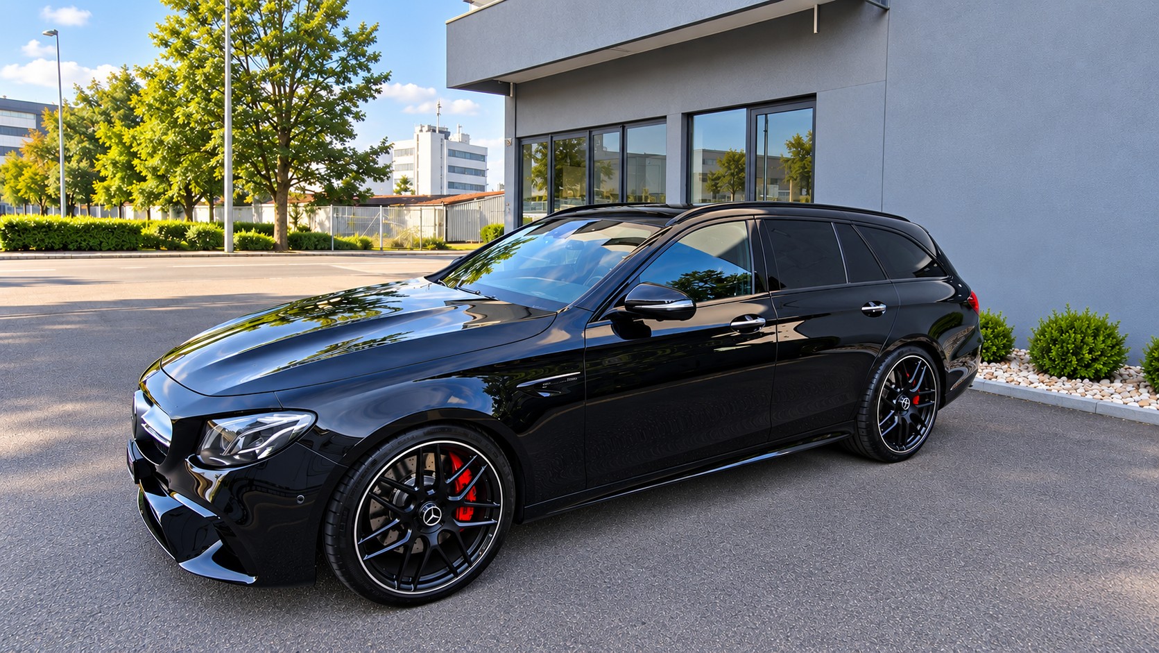 MERCEDES-BENZ E 63 AMG S Edition 1 4 Matic 9G-Tronic-image-1